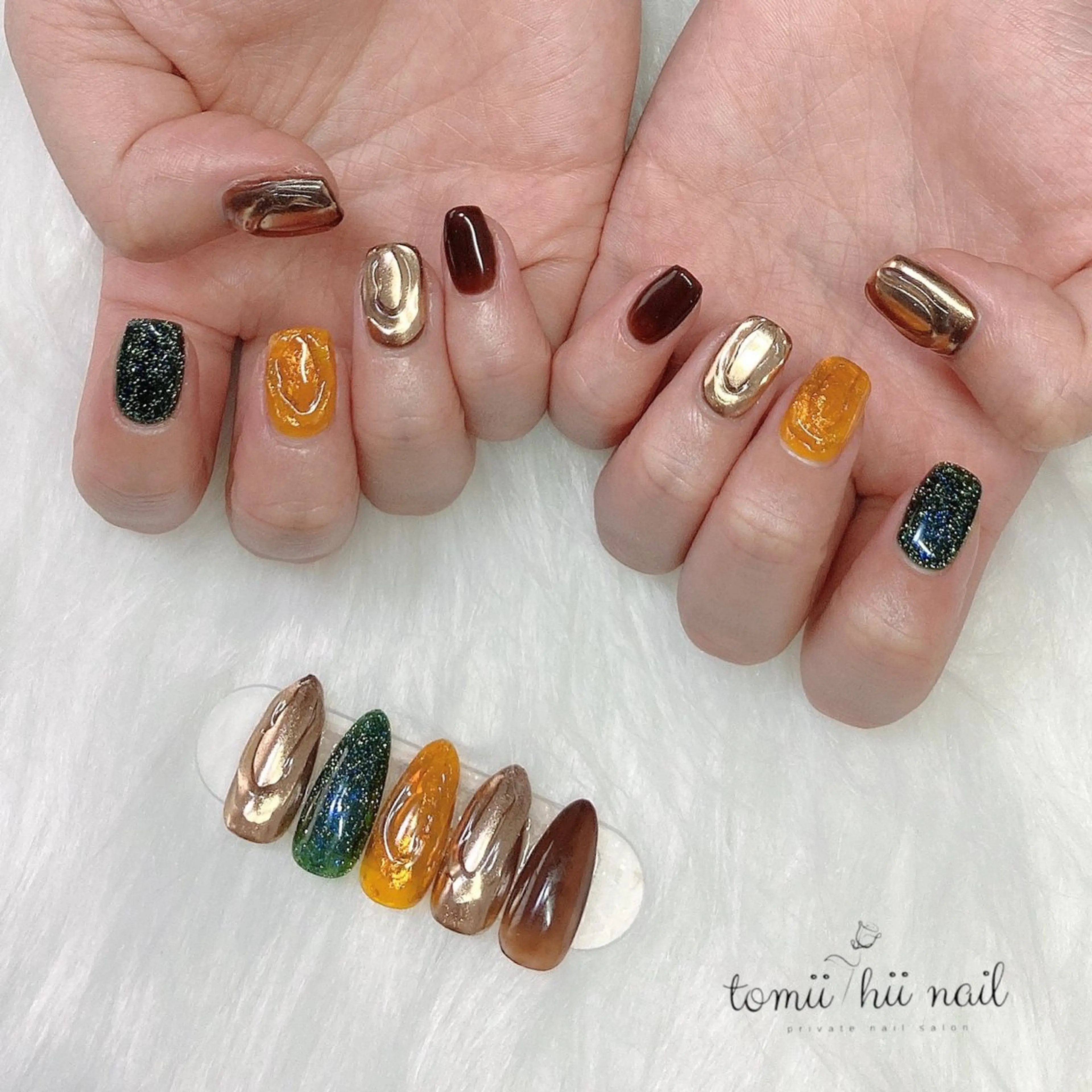 ネイル フラッシュネイル ミラーネイル ぷっくりネイル ハンドネイル tomii-hii -nailのネイルデザイン