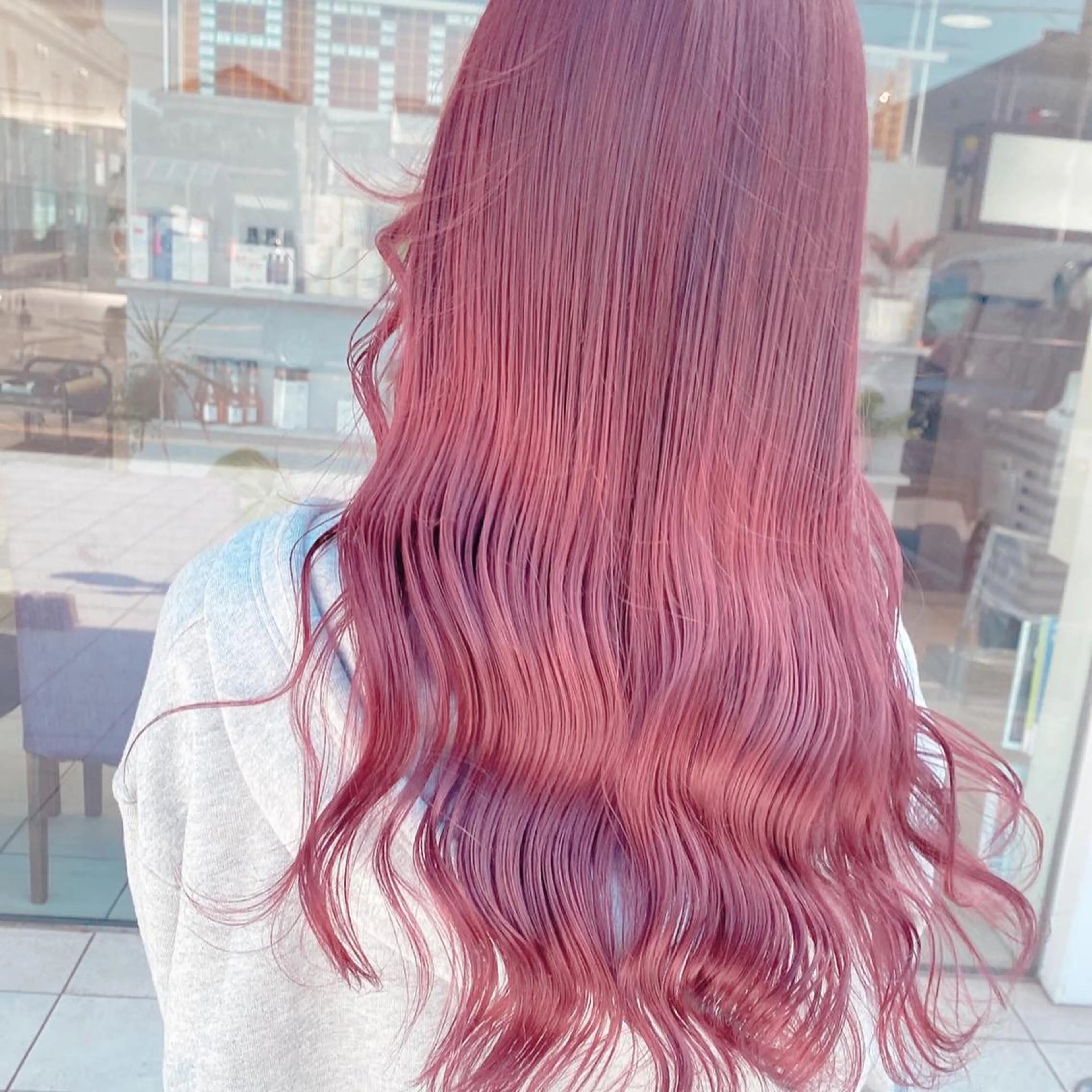 ロング カラー ヘアカラー トリートメント 艶髪レイヤー屋さん 大澤竜馬のヘアスタイル