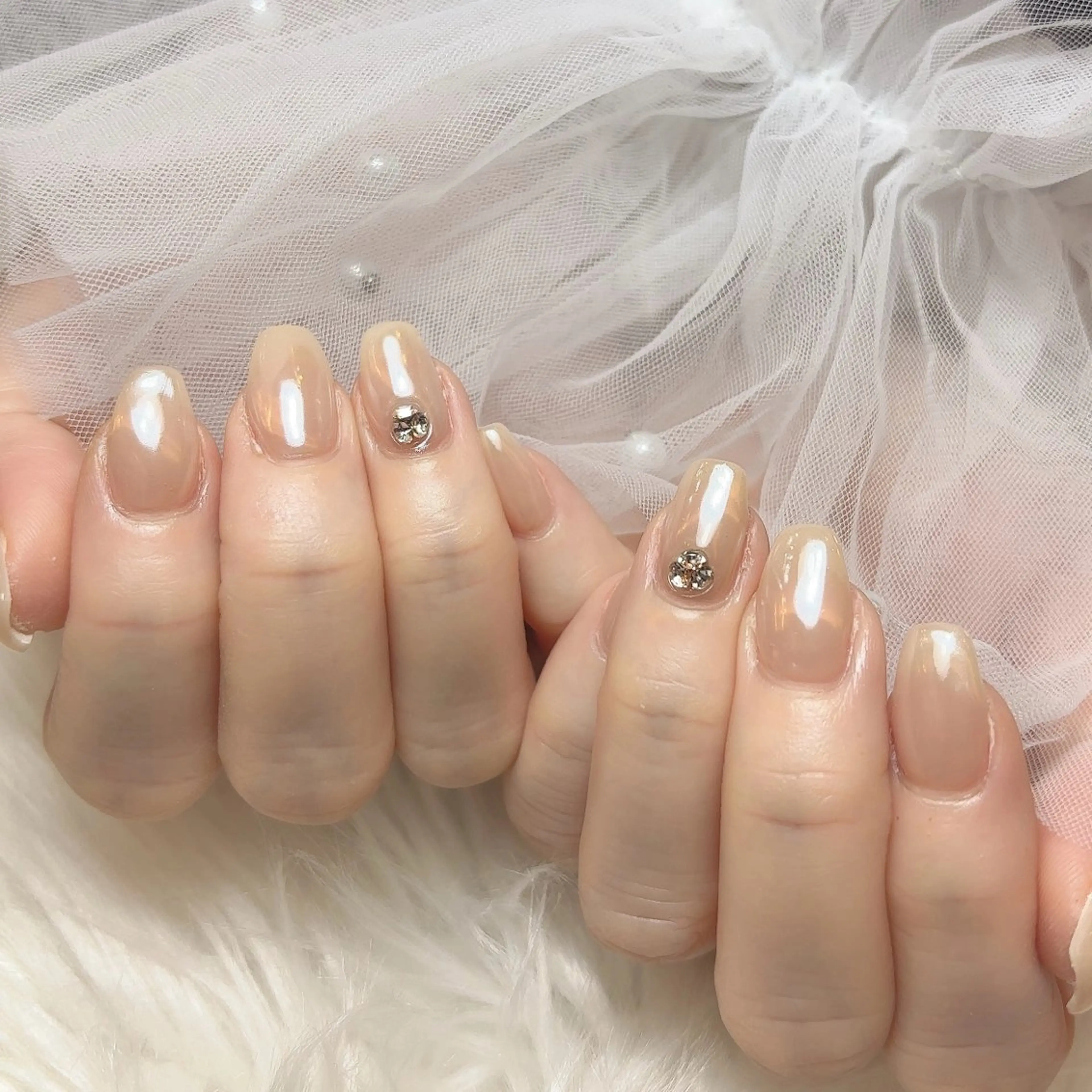 ネイル ミラーネイル ホワイト ハンドネイル SALON DOUDOUのネイルデザイン