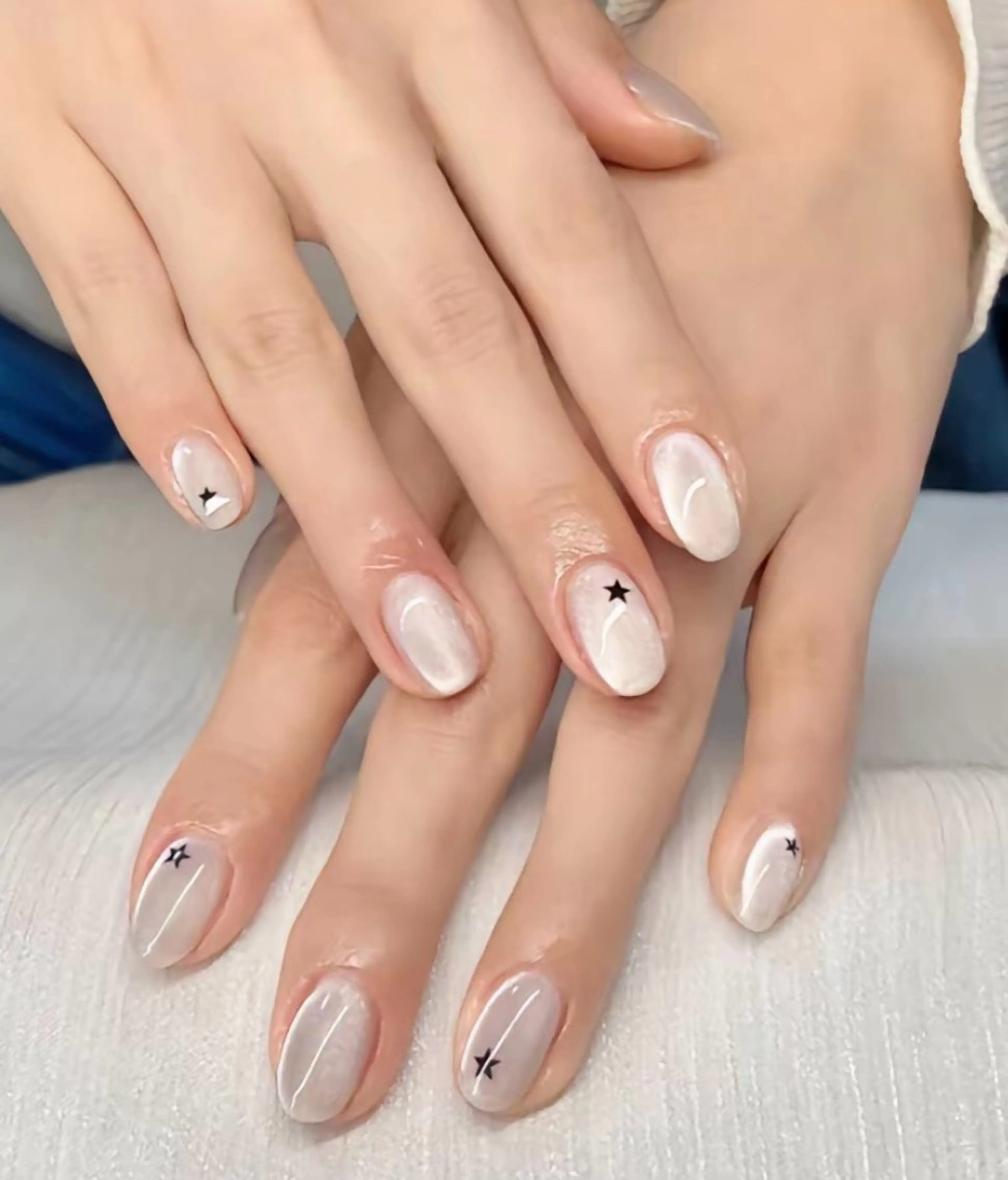 ネイル LEDアイラッシュ ∩_∩アオイのマツエク・マツパデザイン