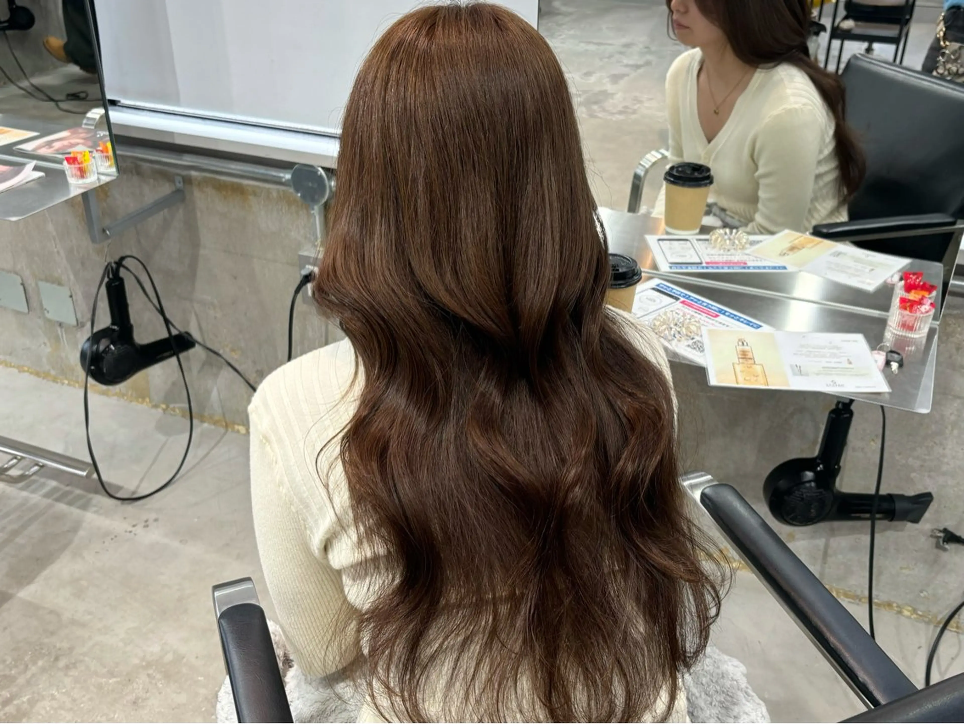 カラー 井上 美夢のヘアスタイル