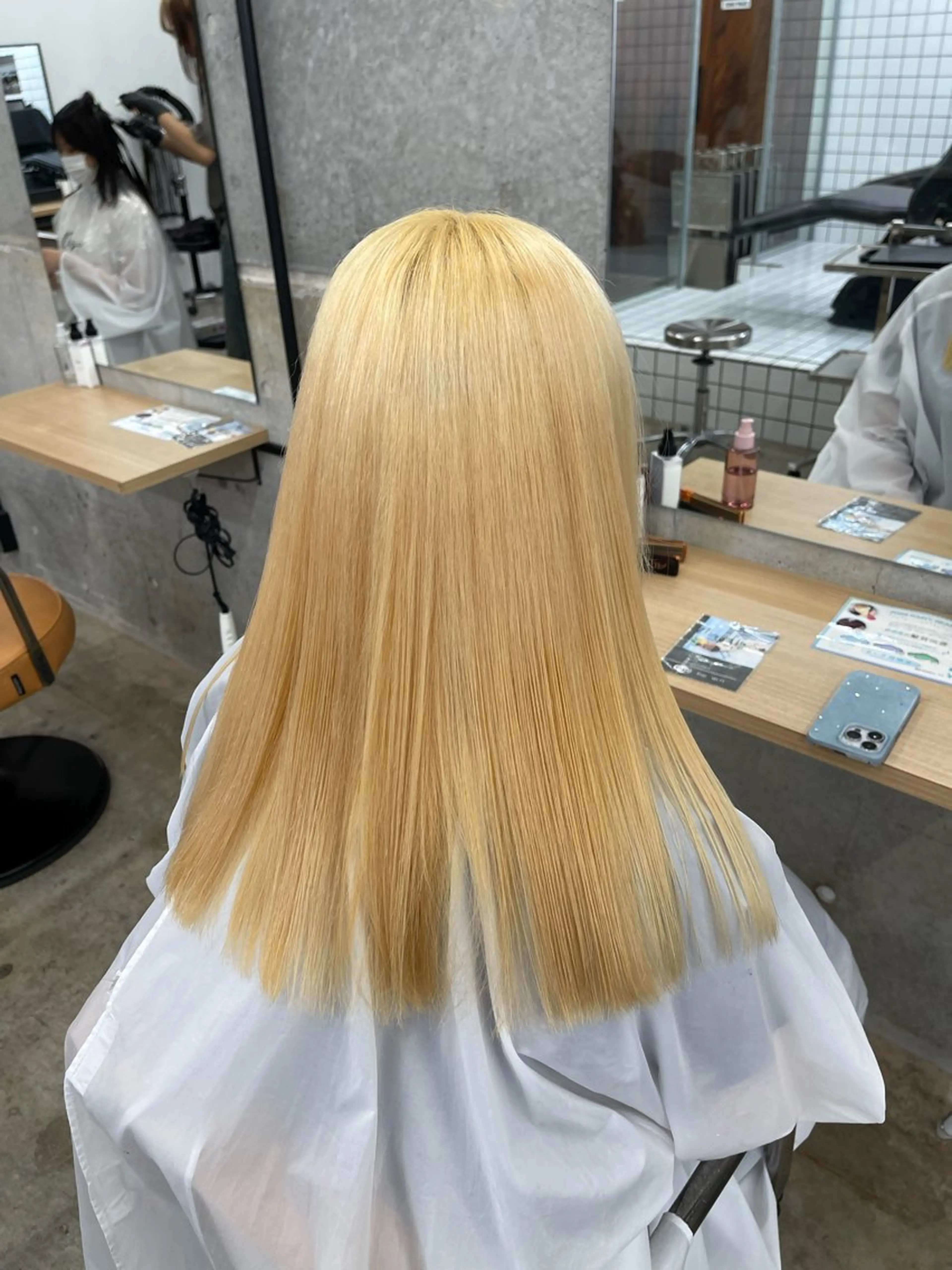 ロング ヘアカラー ハイトーン×デザイン 似合わせ/Yoheiのヘアスタイル