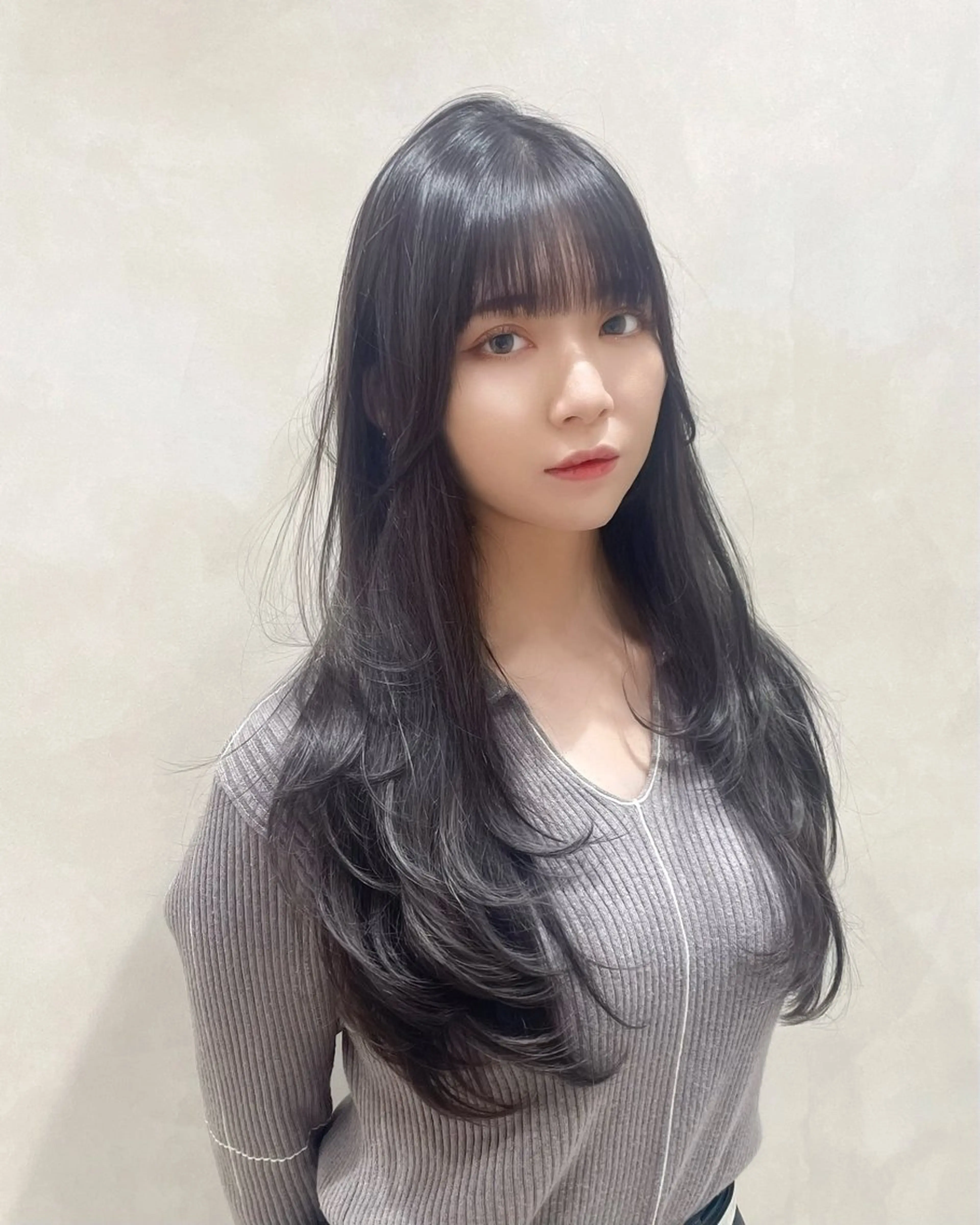 ロング カラー カット ヘアカラー トリートメント MIRAC所属・Ryoichi⛓️ 韓国ヘア/ハイトーンのヘアスタイル