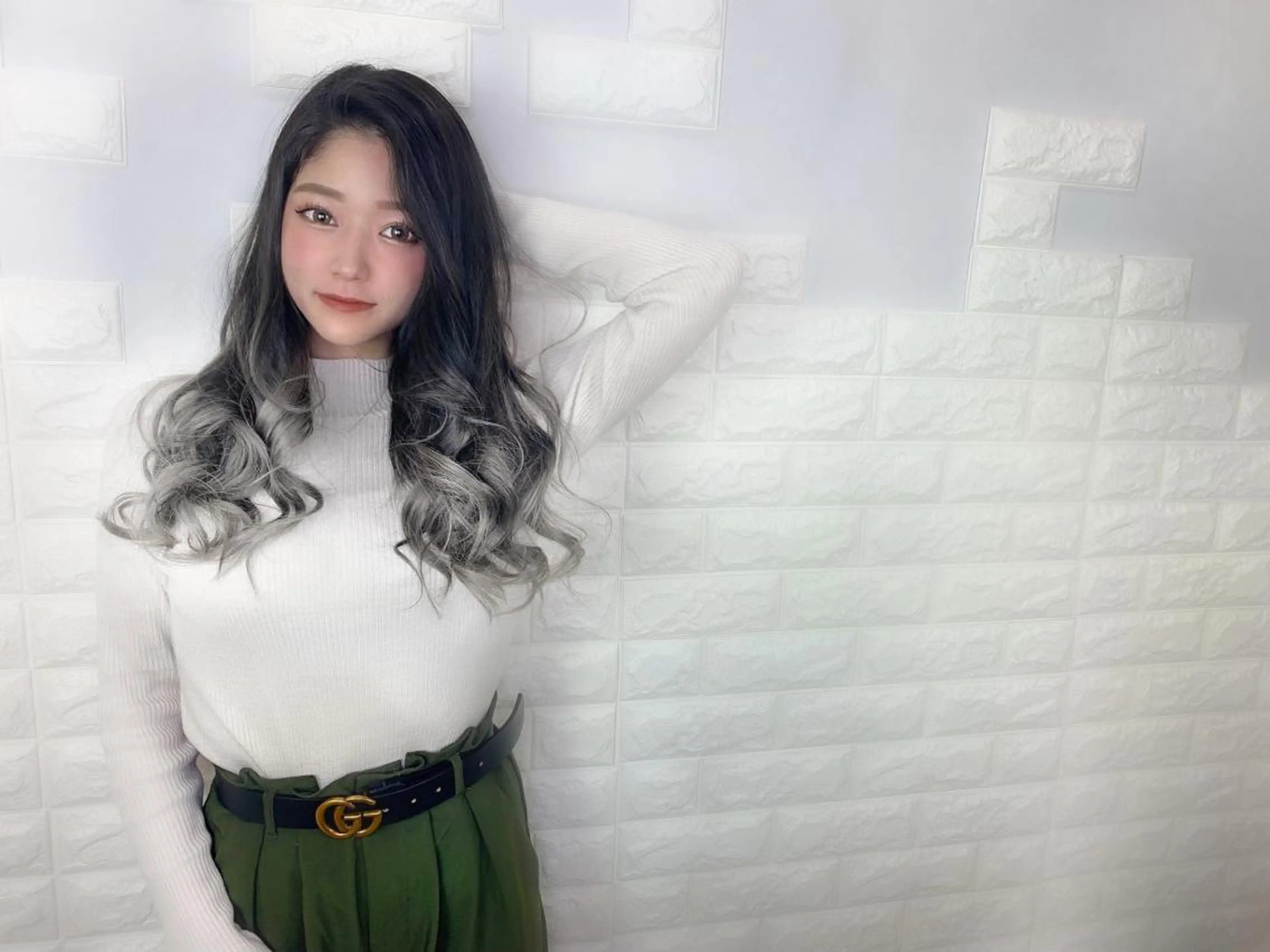 ロング カラー ヘアアレンジ ブリーチ ケアブリーチ Shelltie Fiel (シェルティフィエル)所属・次世代シールエクステ 錦糸町 小泉 朋之のヘアスタイル