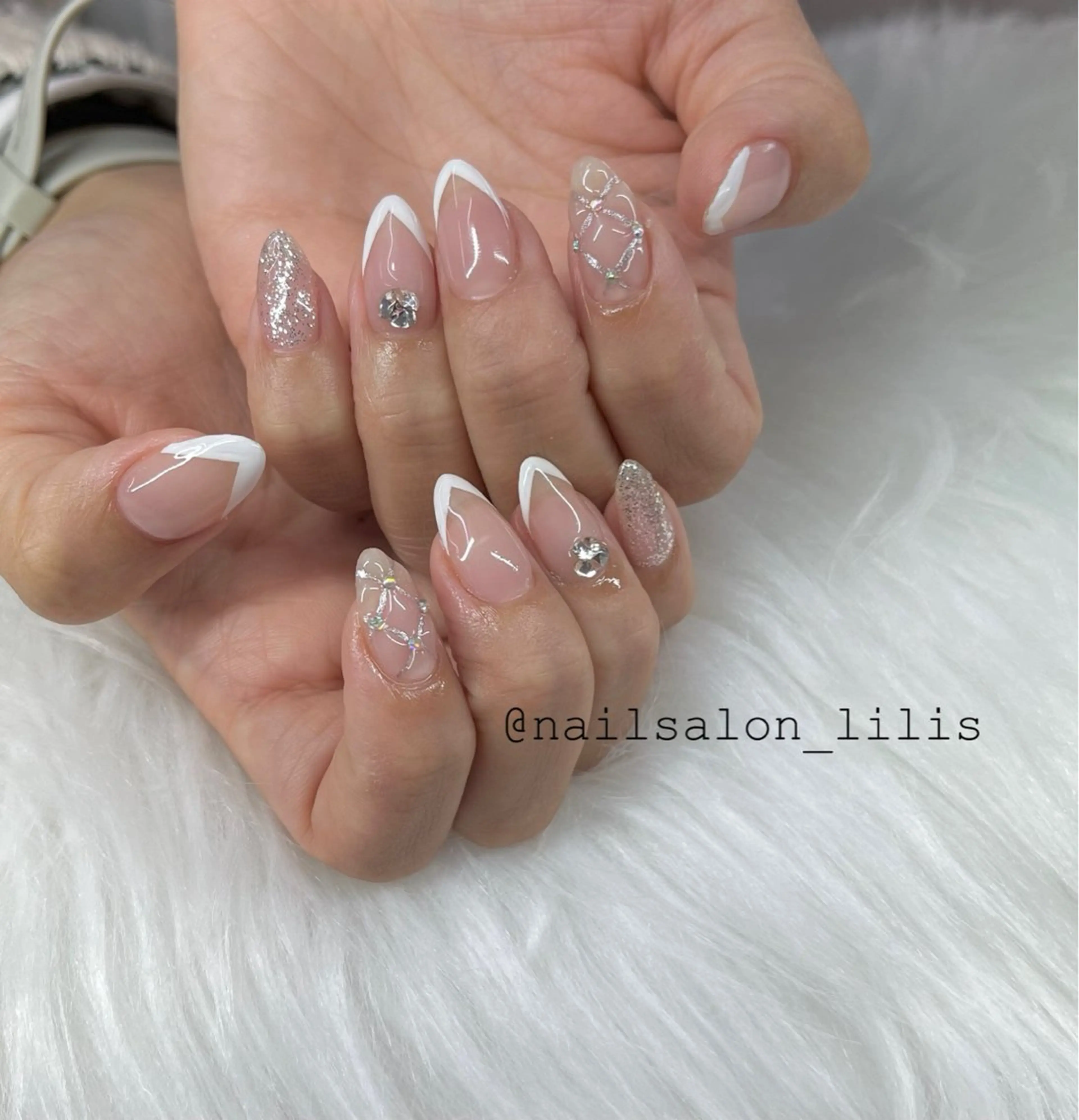 ネイル フレンチネイル ハンドネイル nailsalon lilis所属・nailsalon Lilisのネイルデザイン