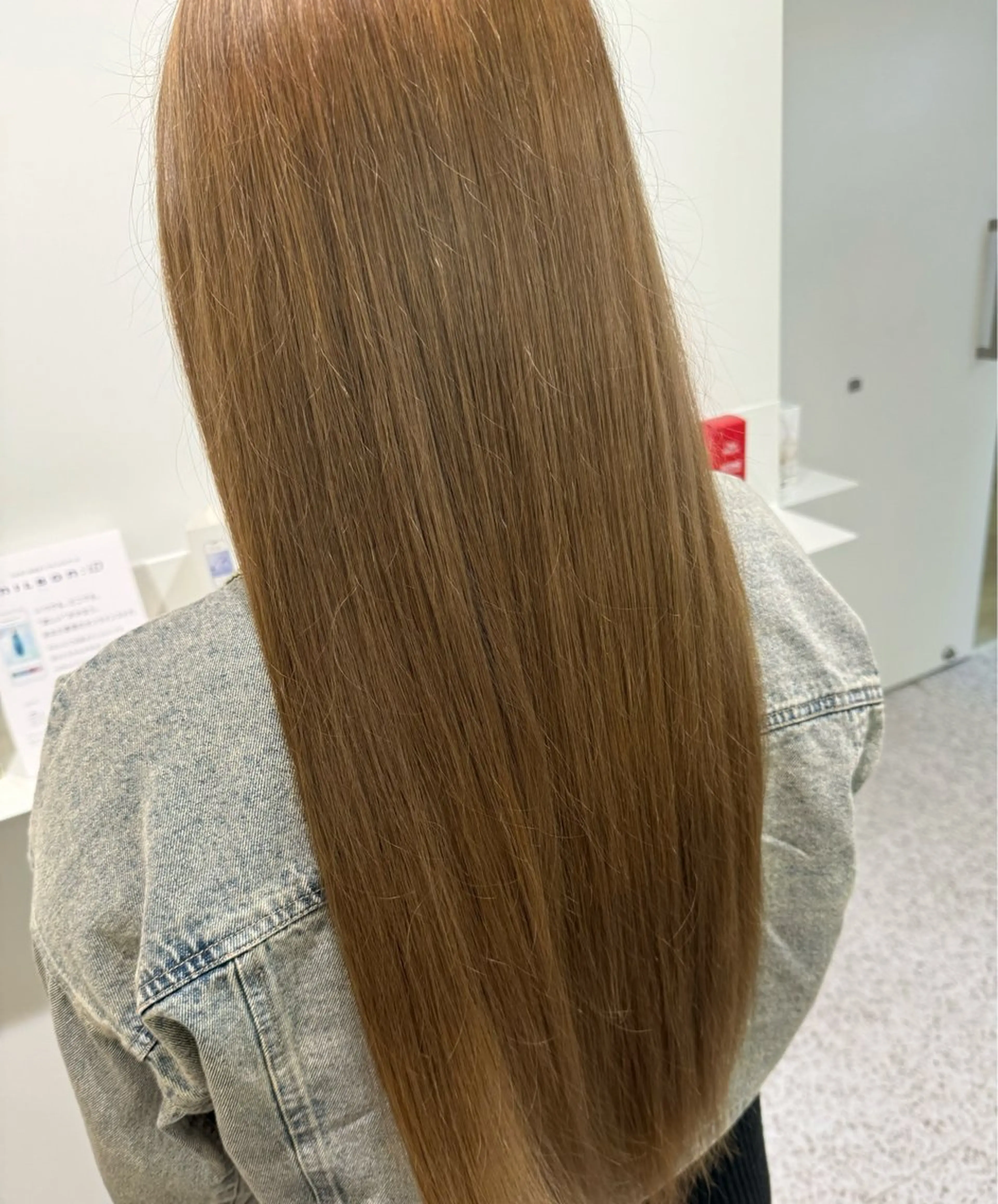 ロング カラー ベージュカラー ヘアカラー Sea by LUVISM 万代店所属・モデル募集 /万代/松井茉里奈のヘアスタイル