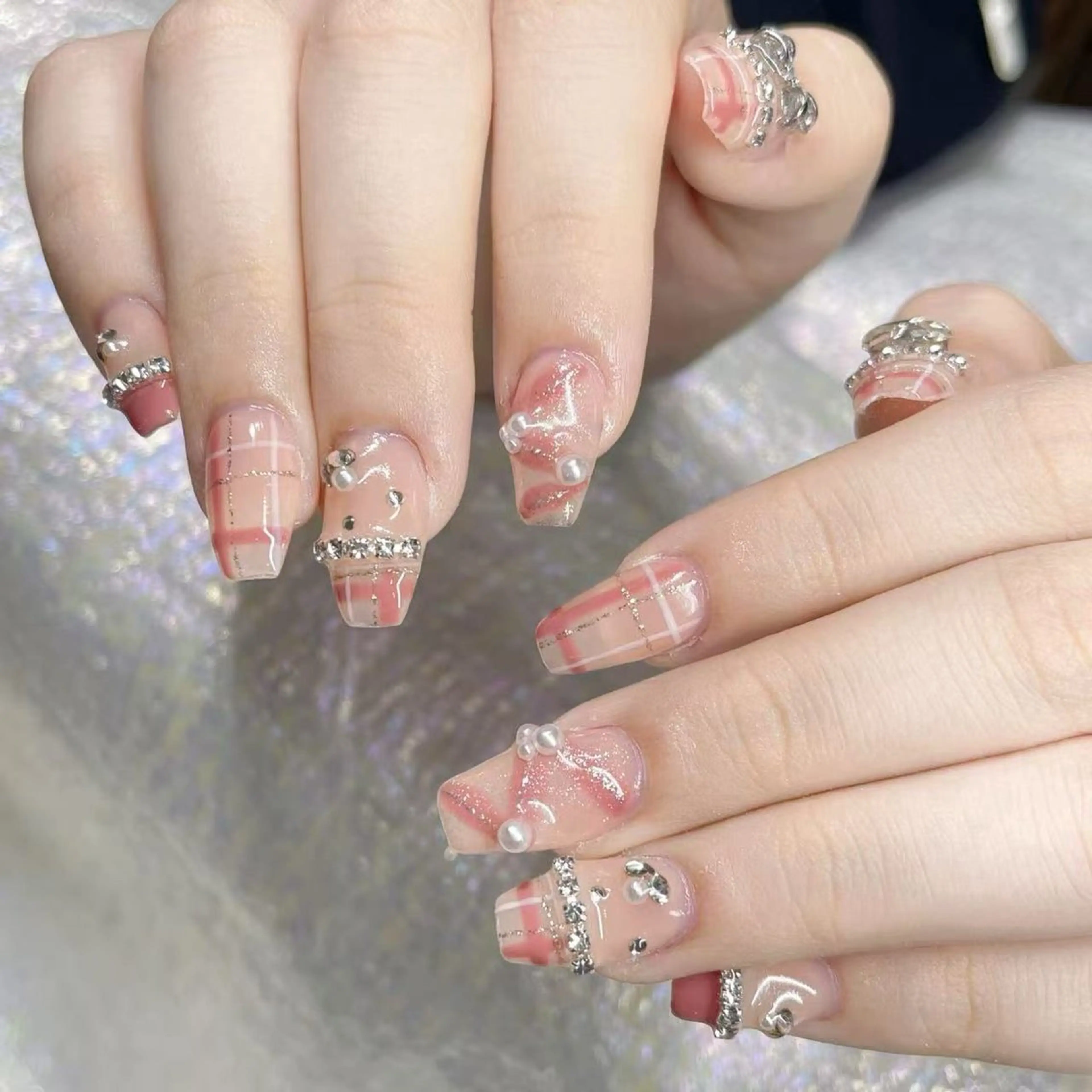 ネイル ハンドネイル Queens 榊 まおのネイルデザイン