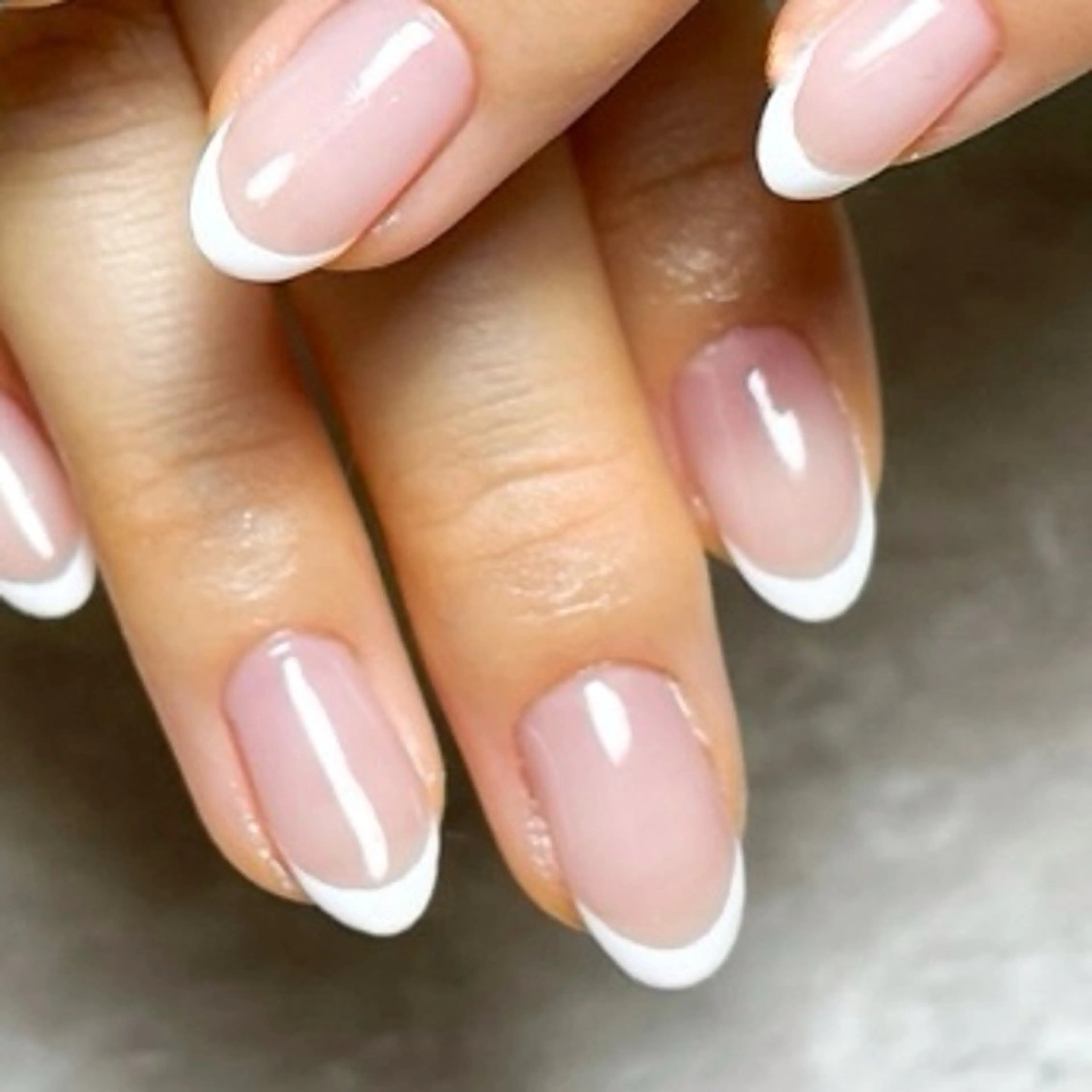 ネイル フレンチネイル ハンドネイル Li.m nail リム ネイルのネイルデザイン