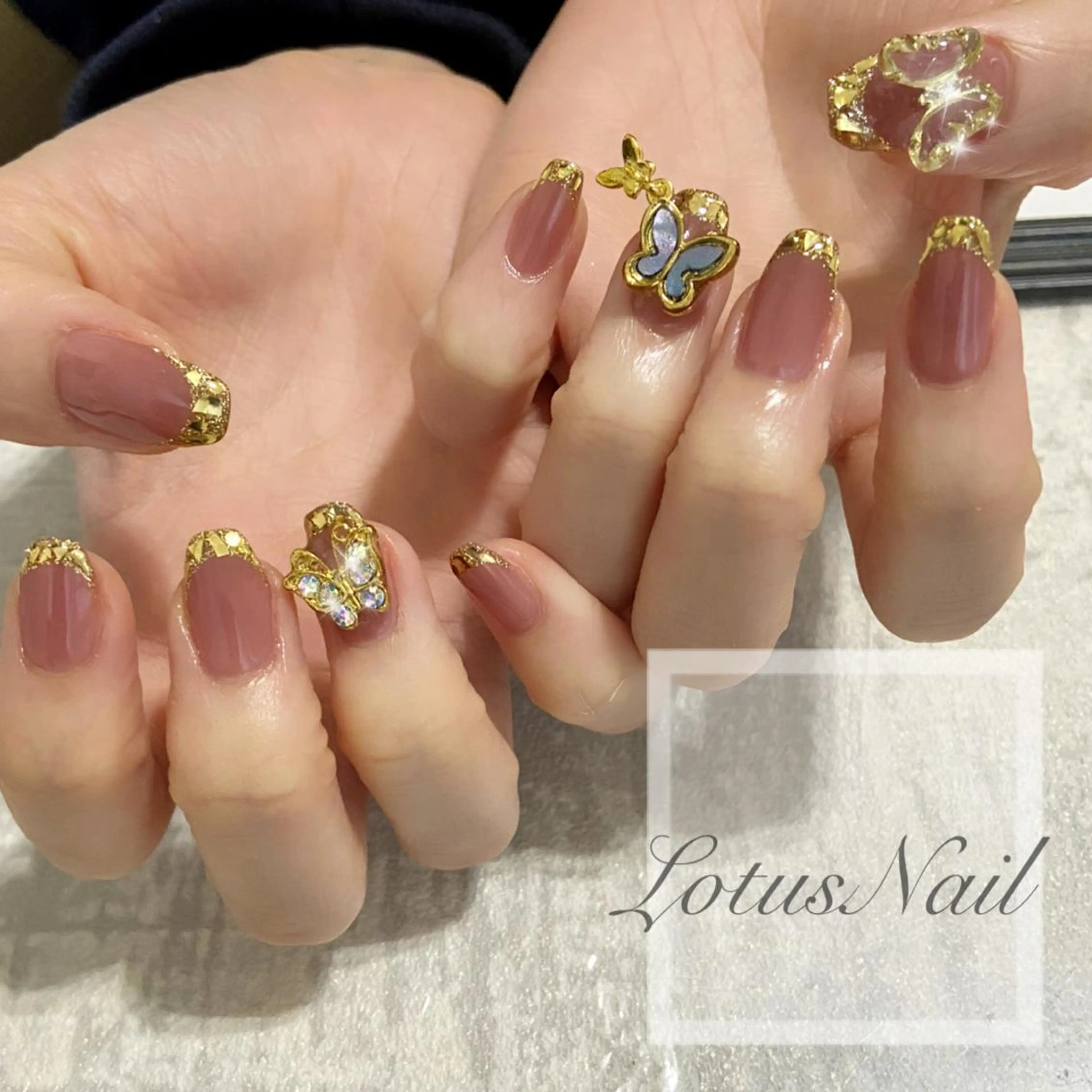 ネイル ハンドネイル Lotus Nailのネイルデザイン