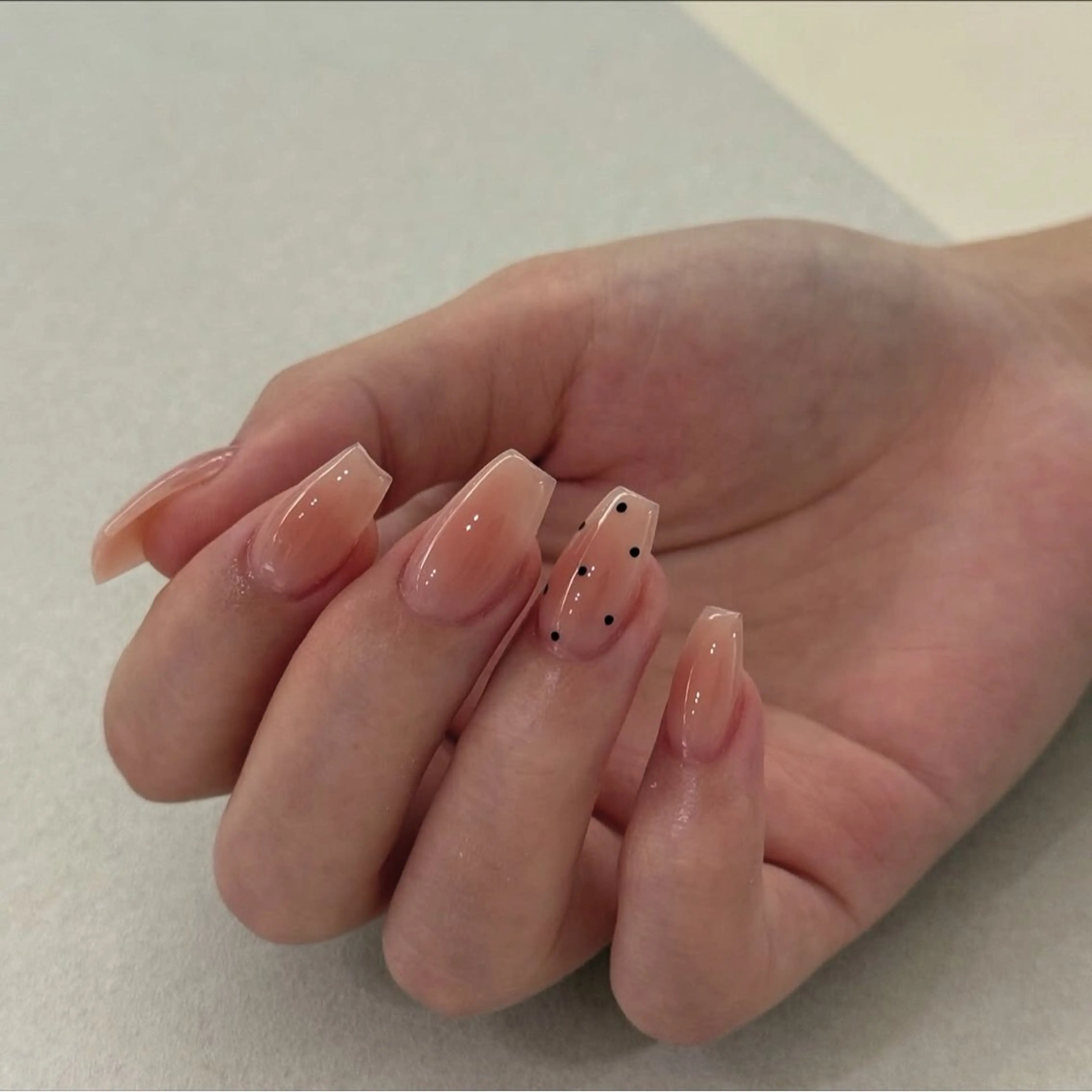 ネイル シンプルネイル ハンドネイル Lumi de nails所属・Lumi de nailsのネイルデザイン