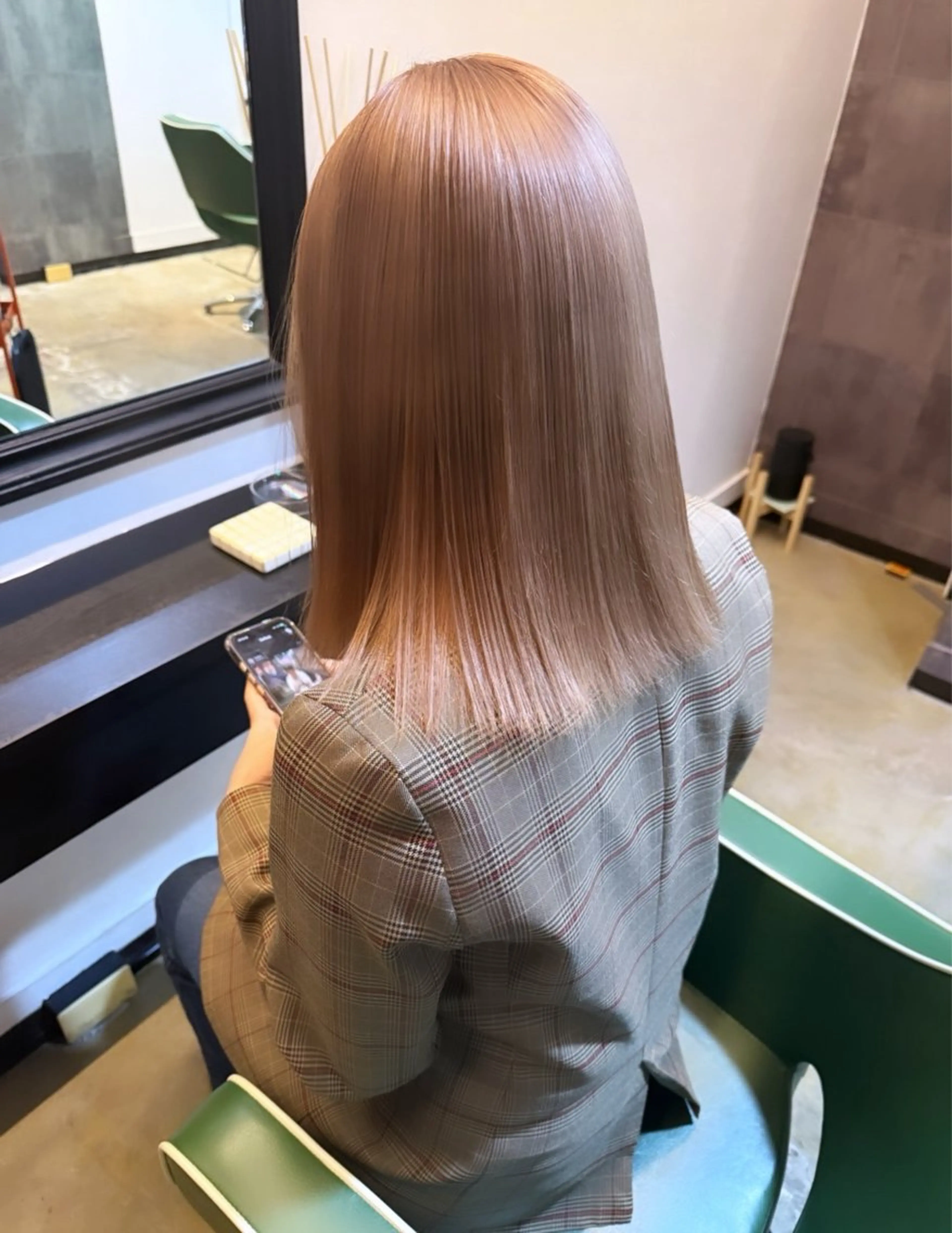 【期間限定】ブリーチカラー➕カット➕トリートメントの写真