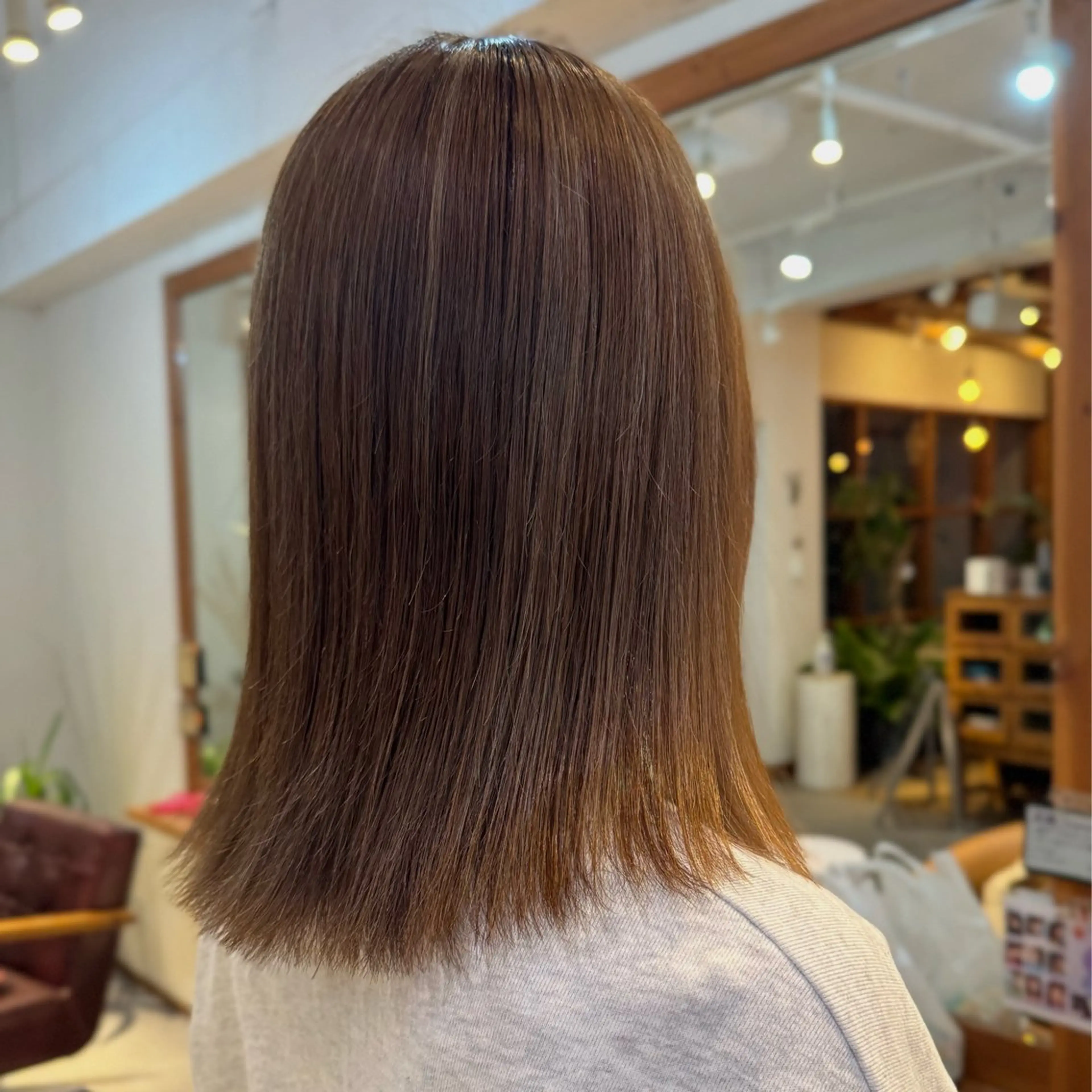 カラー ベージュカラー ハイライトカラー ヘアカラー Revie  hair所属・福田ひより🐥 ワンカラー/ブリーチのヘアスタイル