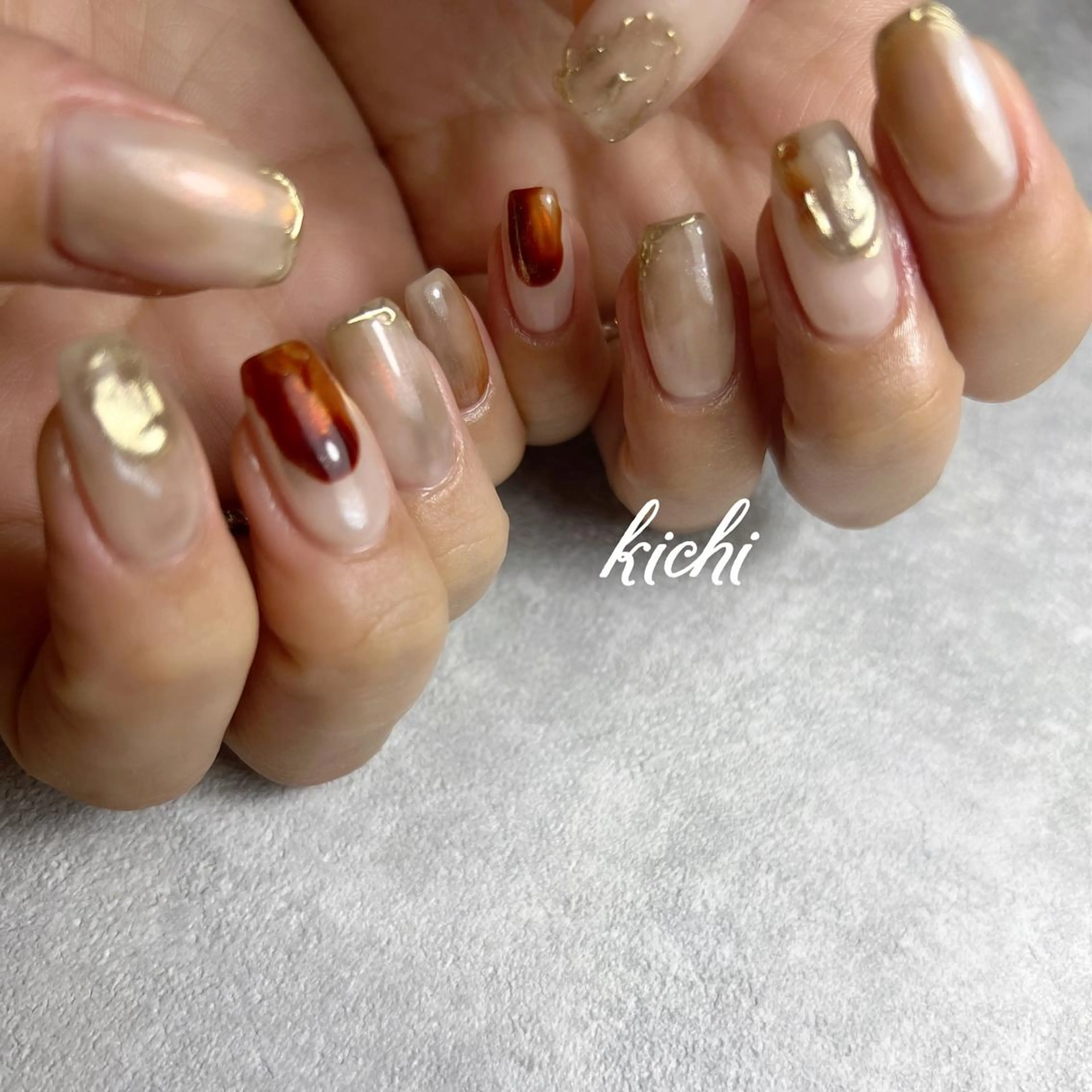 ネイル ブラウン ジェルネイル ミラーネイル 持ち込み ニュアンスネイル kichi･:* みじゅのネイルデザイン