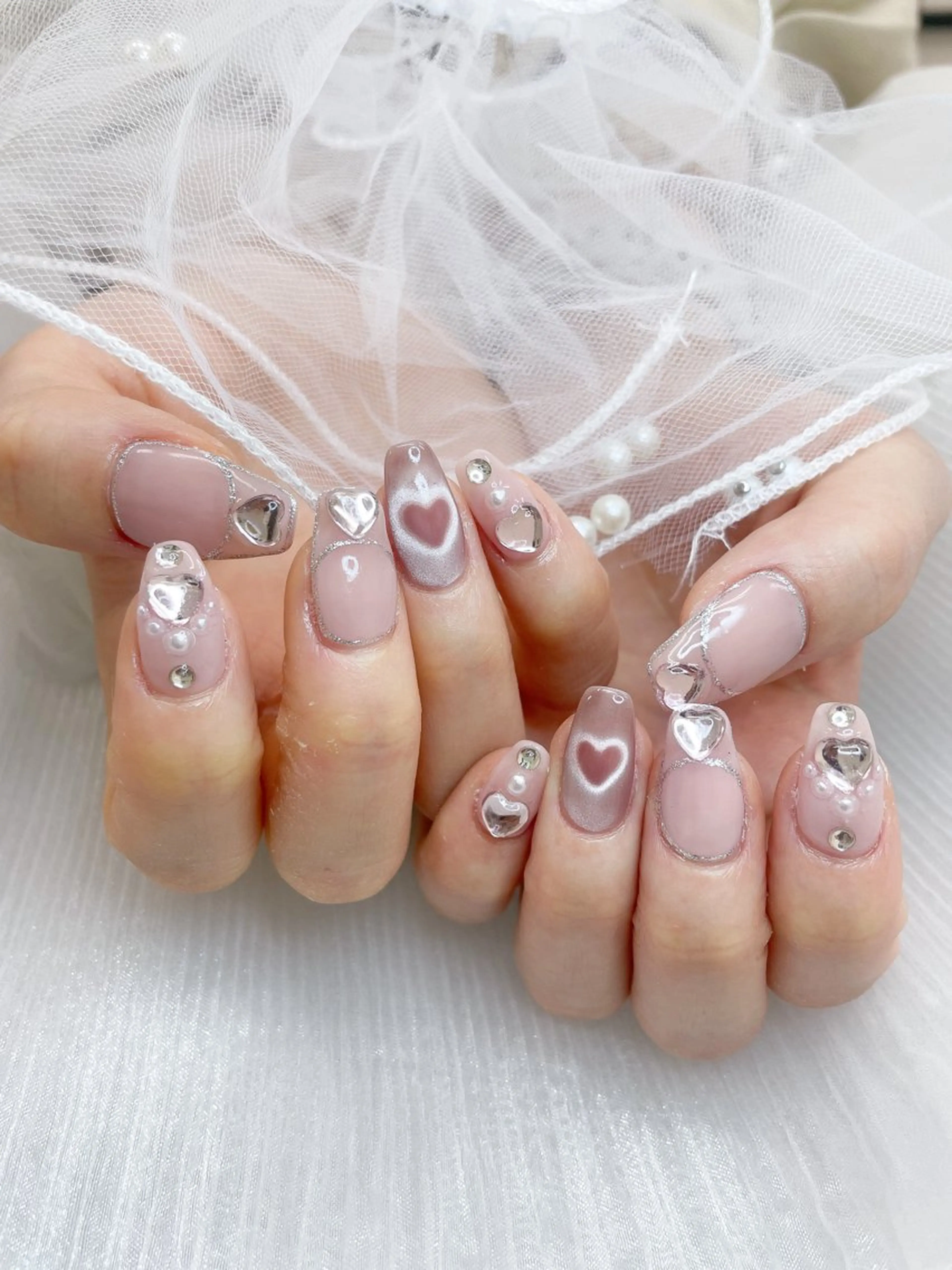 ネイル ハート ハンドネイル 五十嵐 美智のネイルデザイン