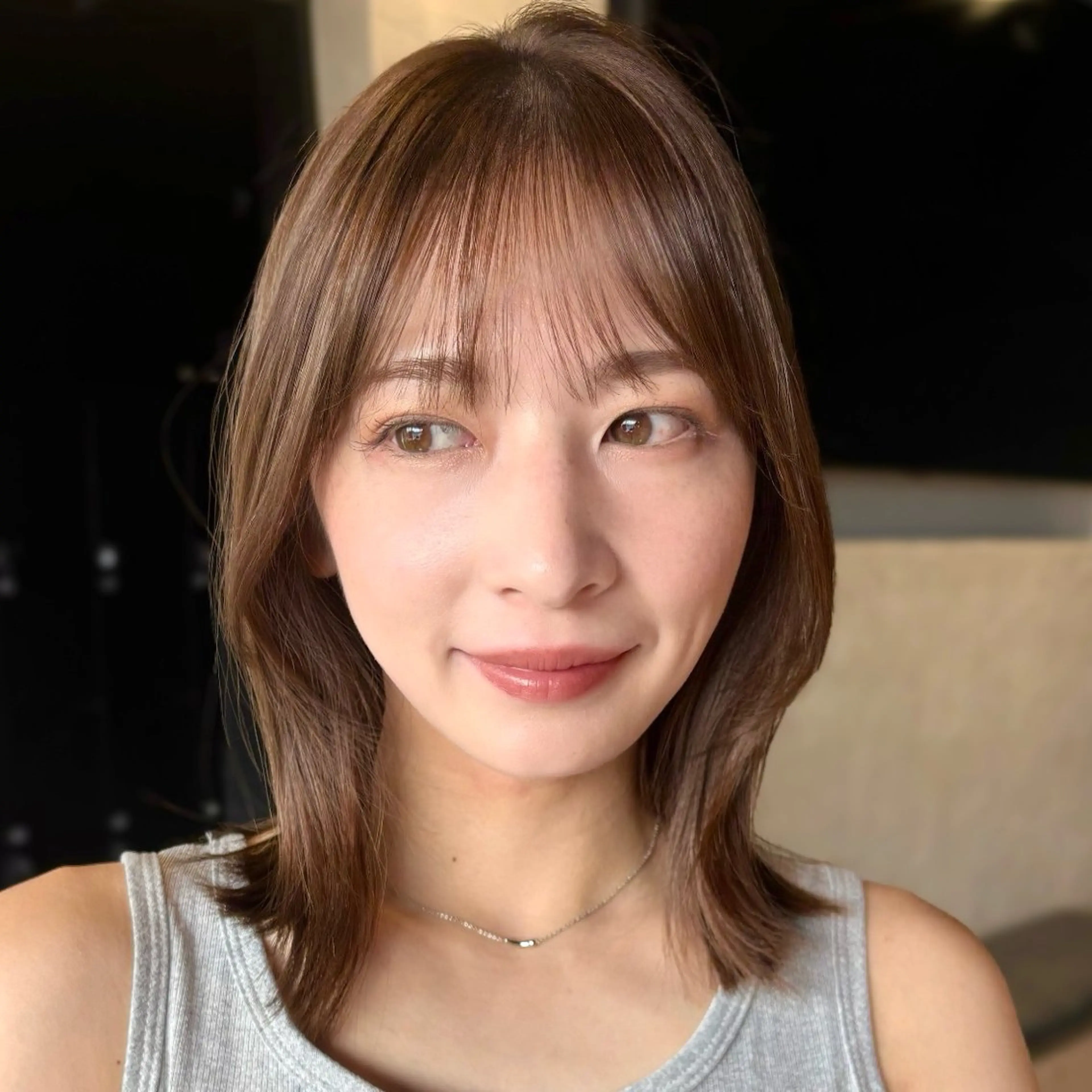 ミディアム カラー ベージュカラー ブリーチ ブリーチなしカラー ボブ くびれヘア カット ヘアカラー トリートメント 顔まわり/レイヤー/ 透明感/まいな🥨のヘアスタイル