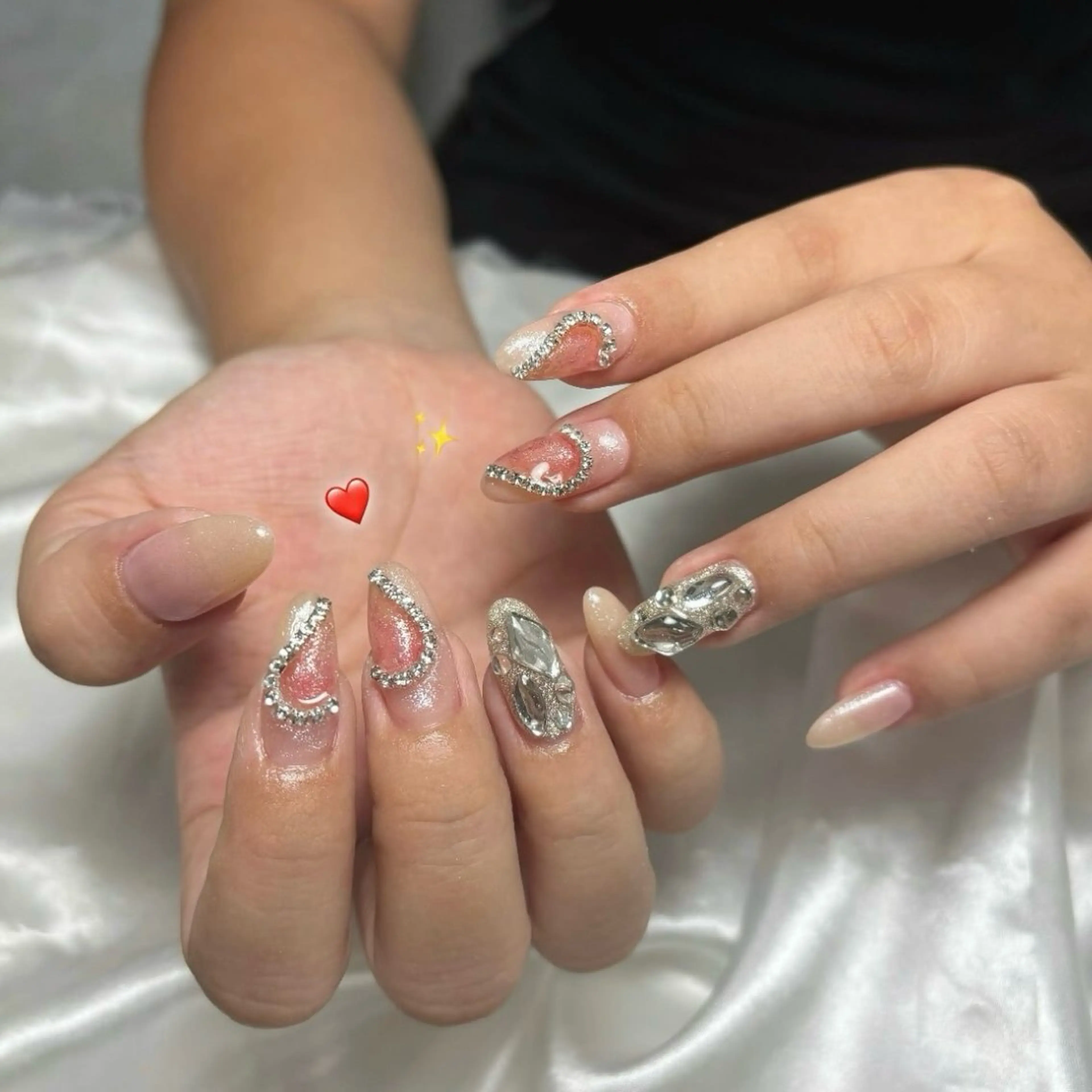 ネイル ハンドネイル AMERI所属・AMERI NAILのネイルデザイン