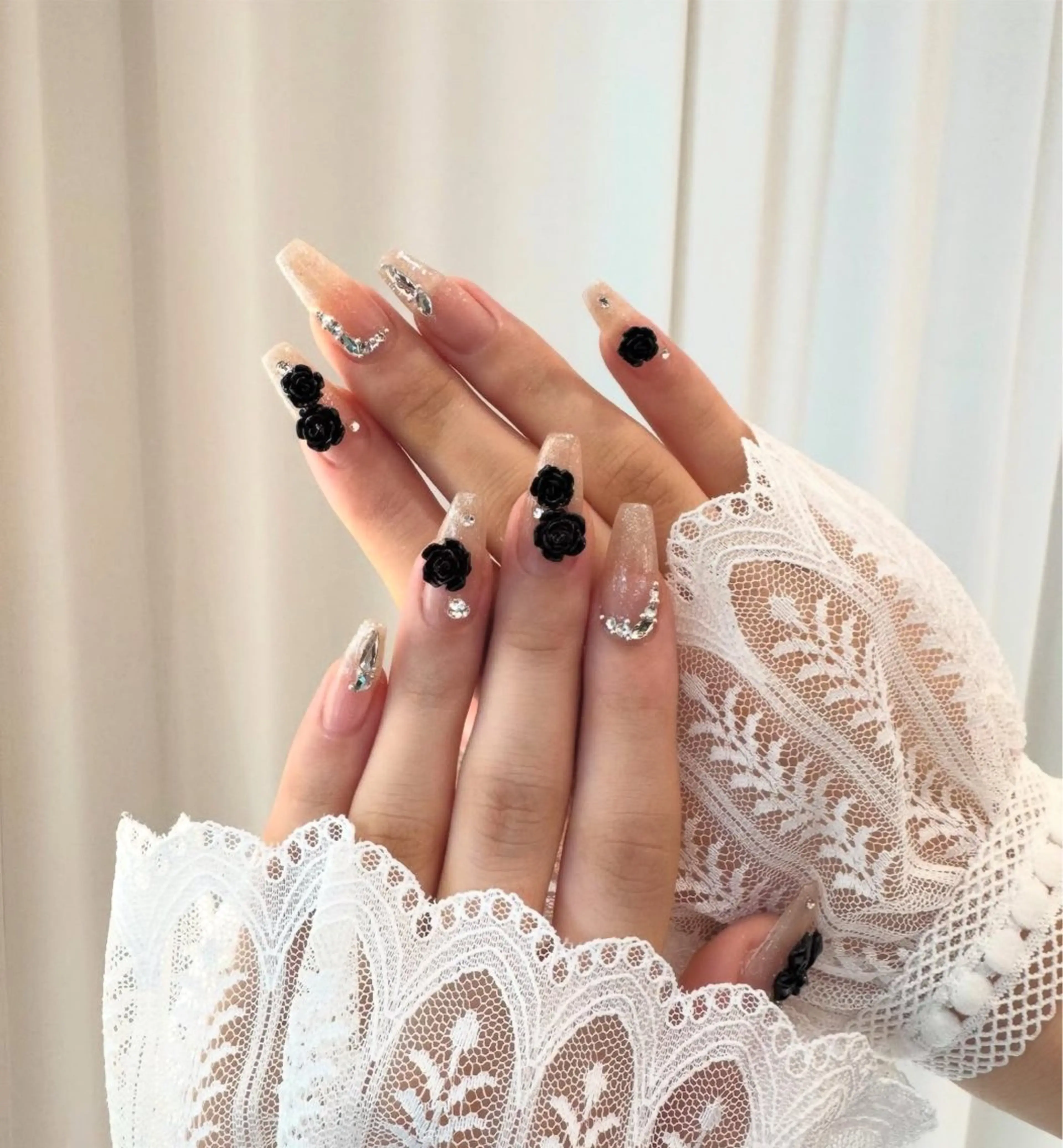 ネイル アートネイル ジェルネイル ネイルチップ ハンドネイル Rin Rin TA Nailのネイルデザイン