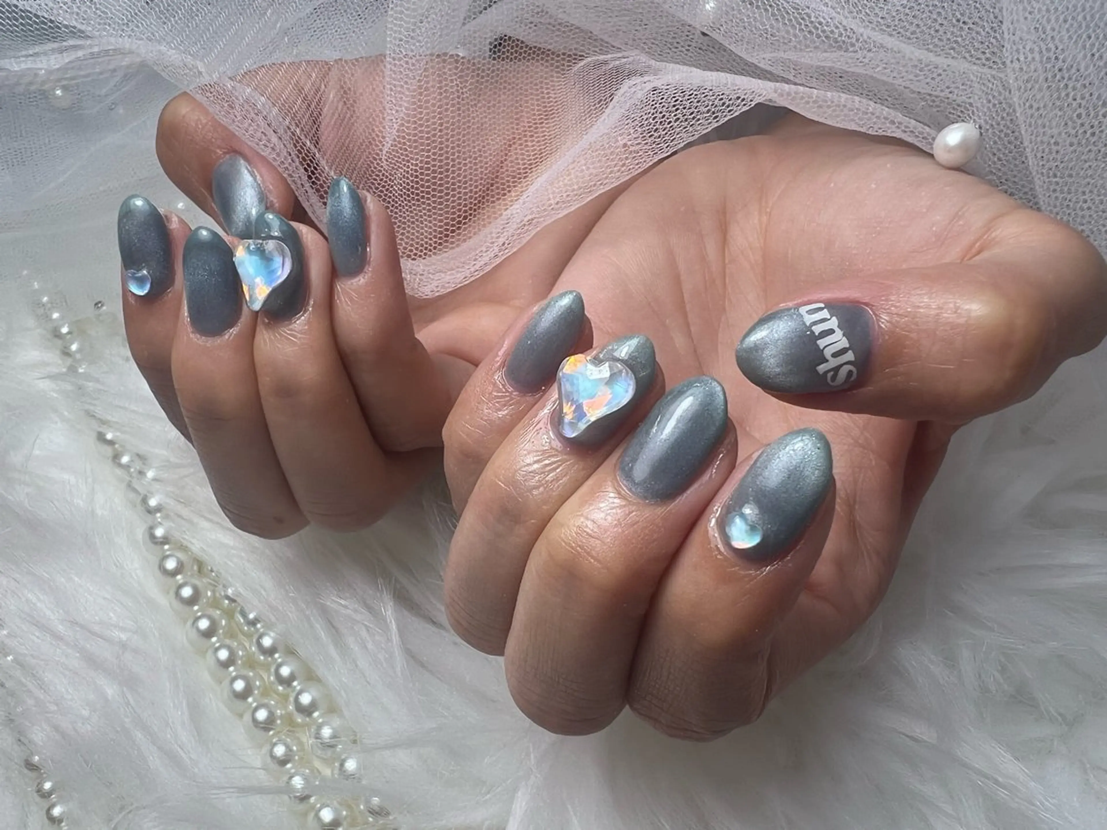 ネイル Nailsalon petille所属・Ｈ azのネイルデザイン