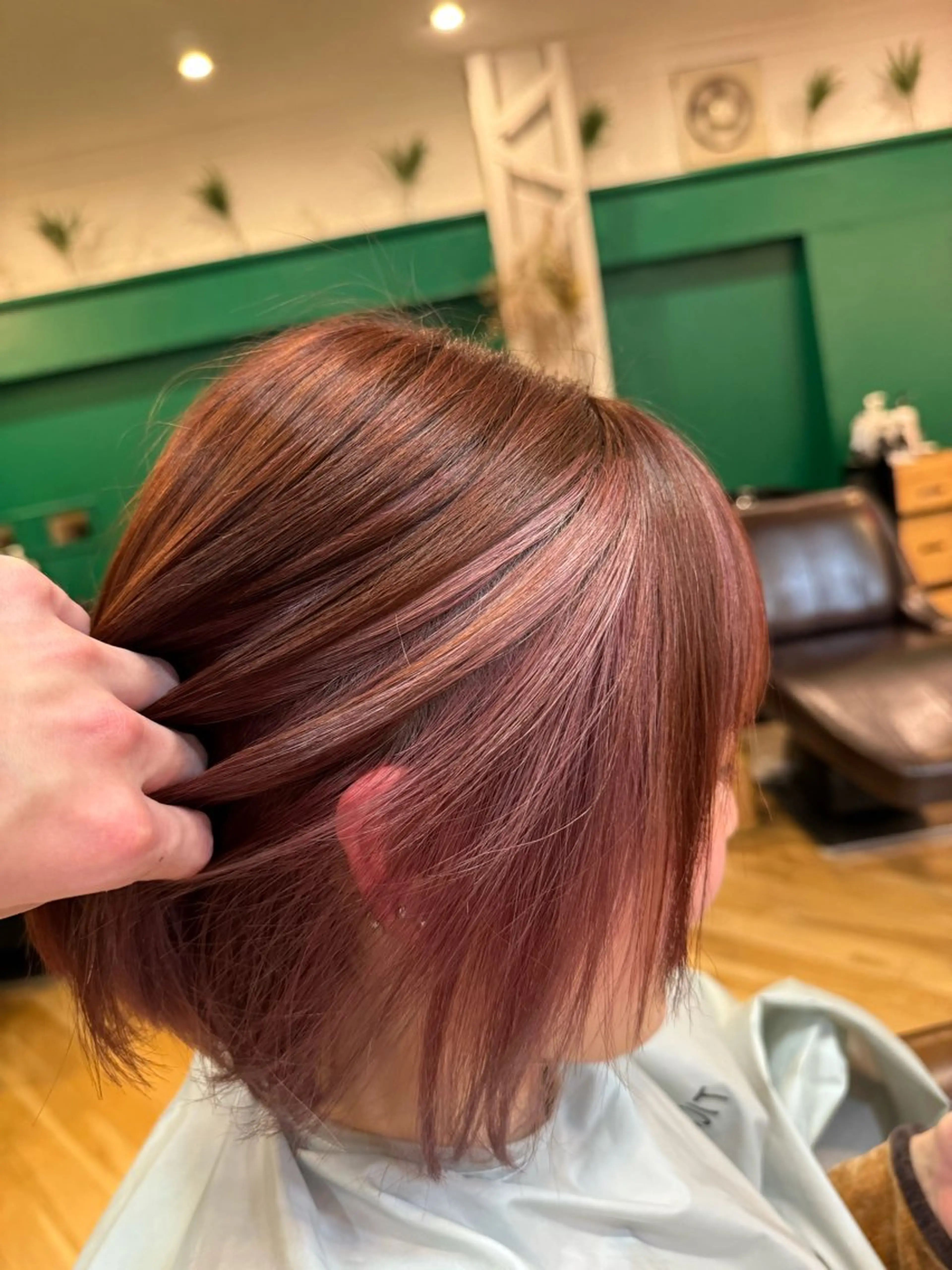 ショート カラー インナーカラー ピンクカラー ウマバ ケンタロウのヘアスタイル