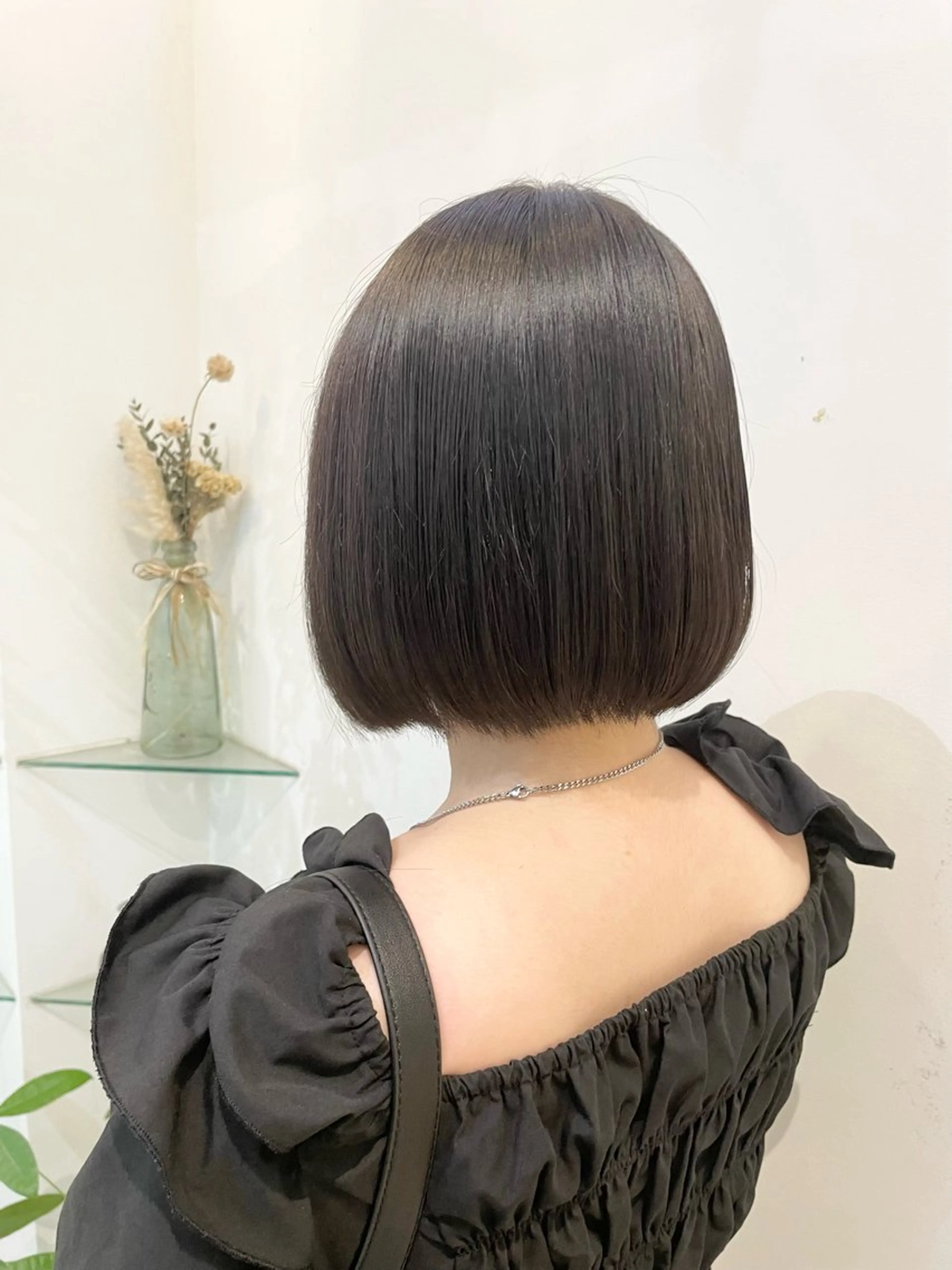 ショート カラー カット ヘアカラー トリートメント 髪質改善カラー🤍 エクステ✨君島由実子のヘアスタイル