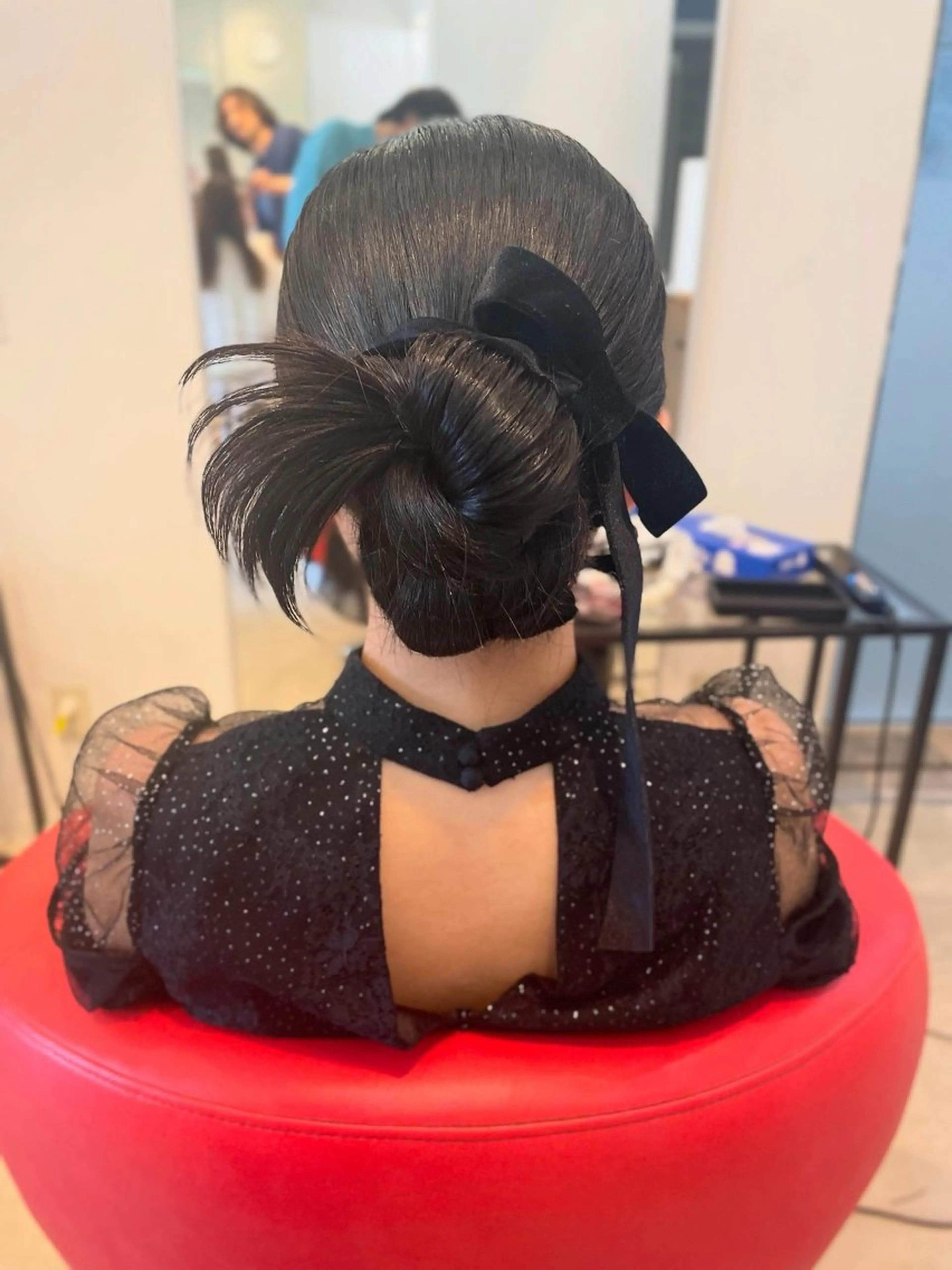 セミロング ヘアセット lachiq R+ カイトのヘアスタイル