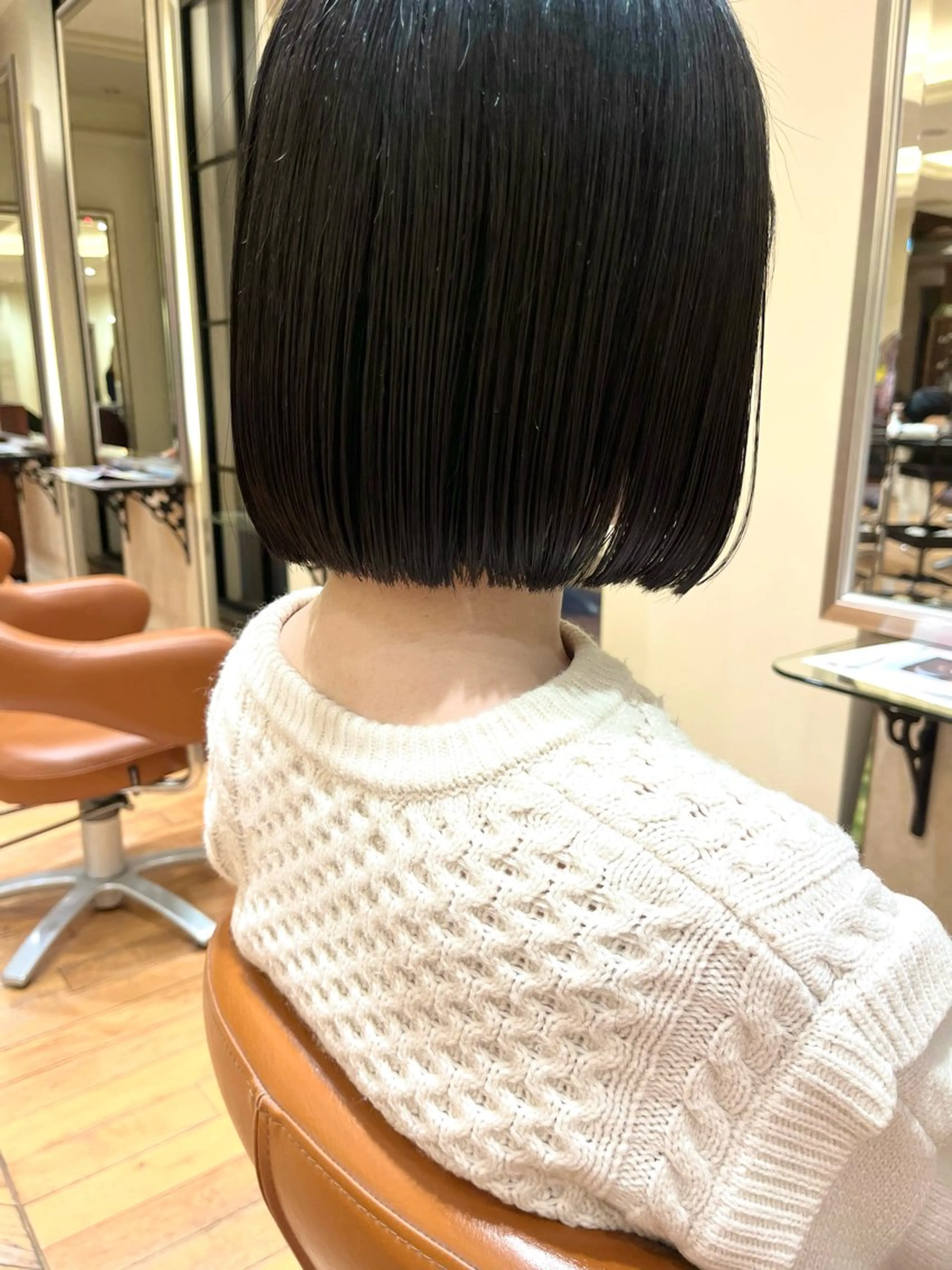 ショート ボブ 青山 莉奈のヘアスタイル