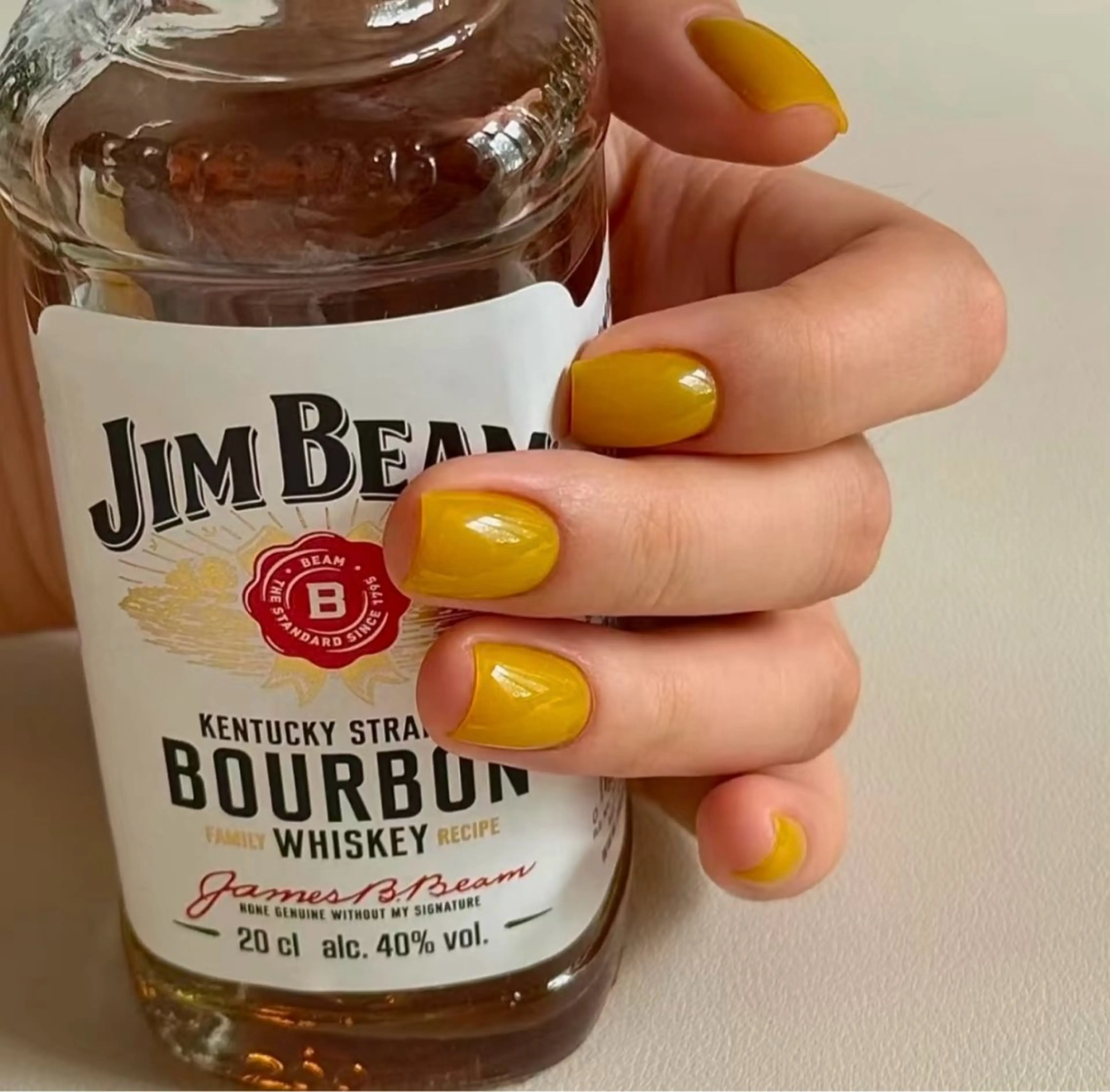 カラー ハンドネイル ハンドケア sunshine    Nailsalon所属・Miko 自宅Nail♥︎のネイルデザイン