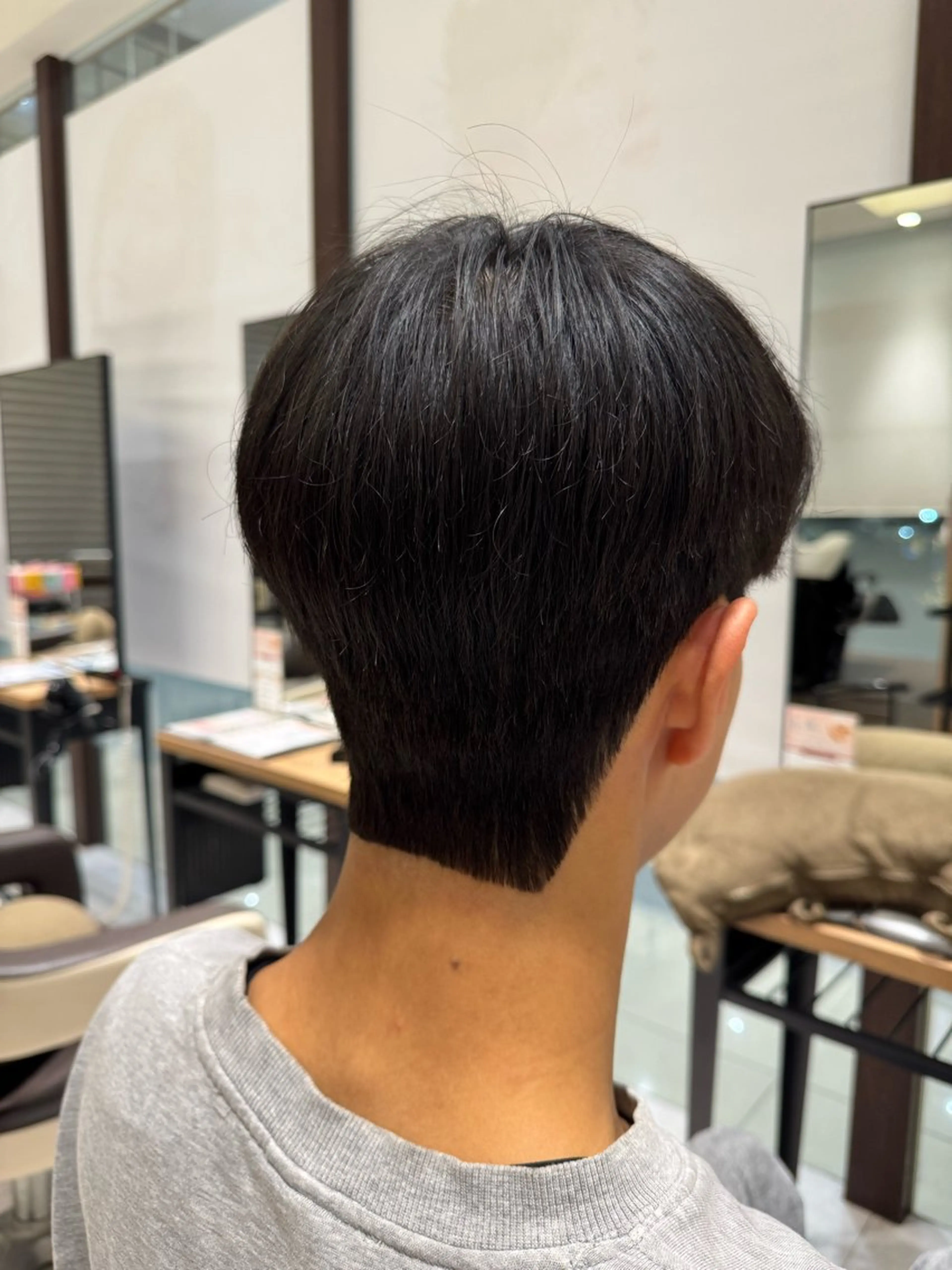 メンズ ダウンパーマ韓国ヘア 櫻井健のヘアスタイル