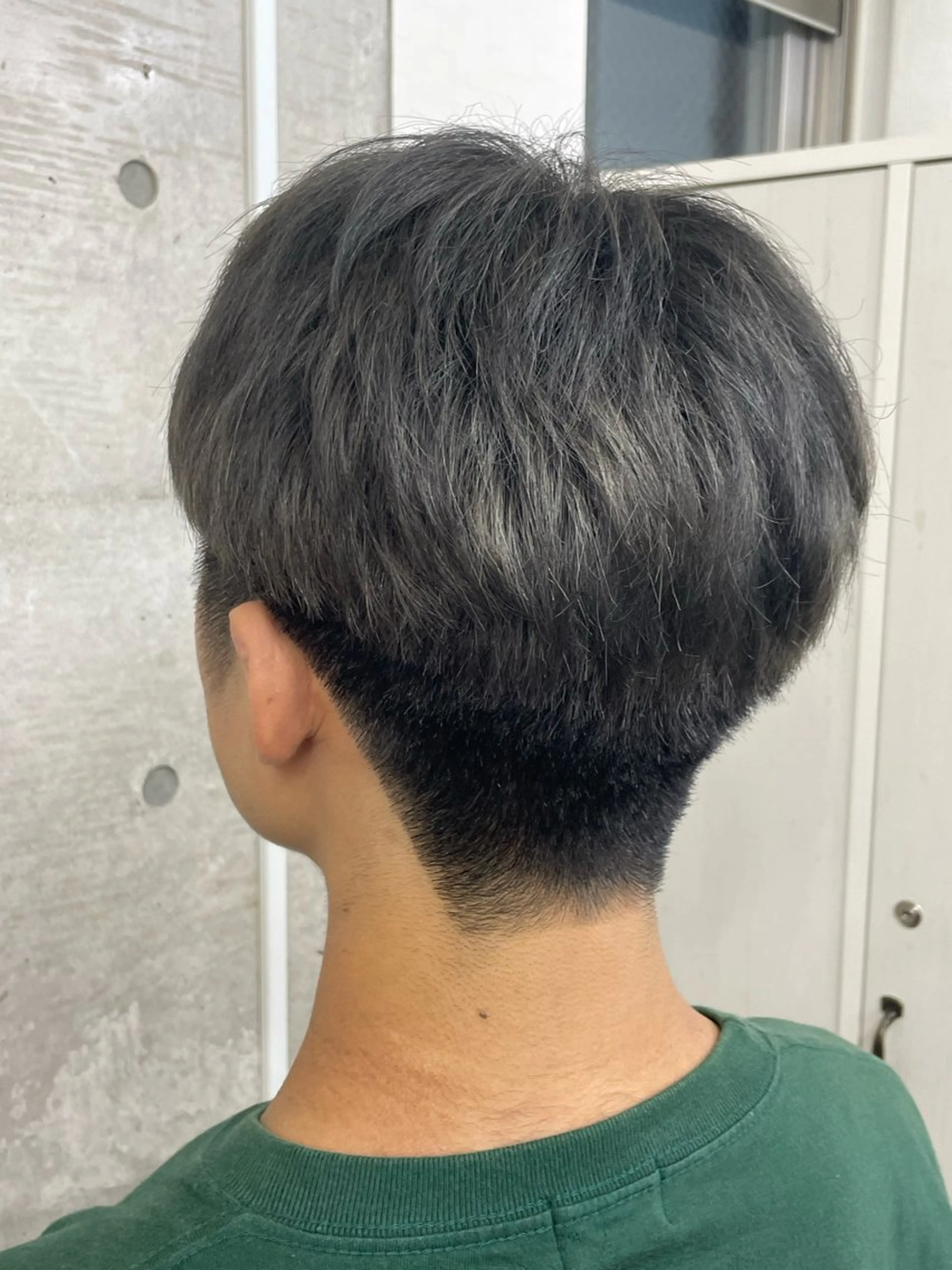 ショート カラー メンズ アップバング グレージュ Ritsuki メンズ特化😎のヘアスタイル
