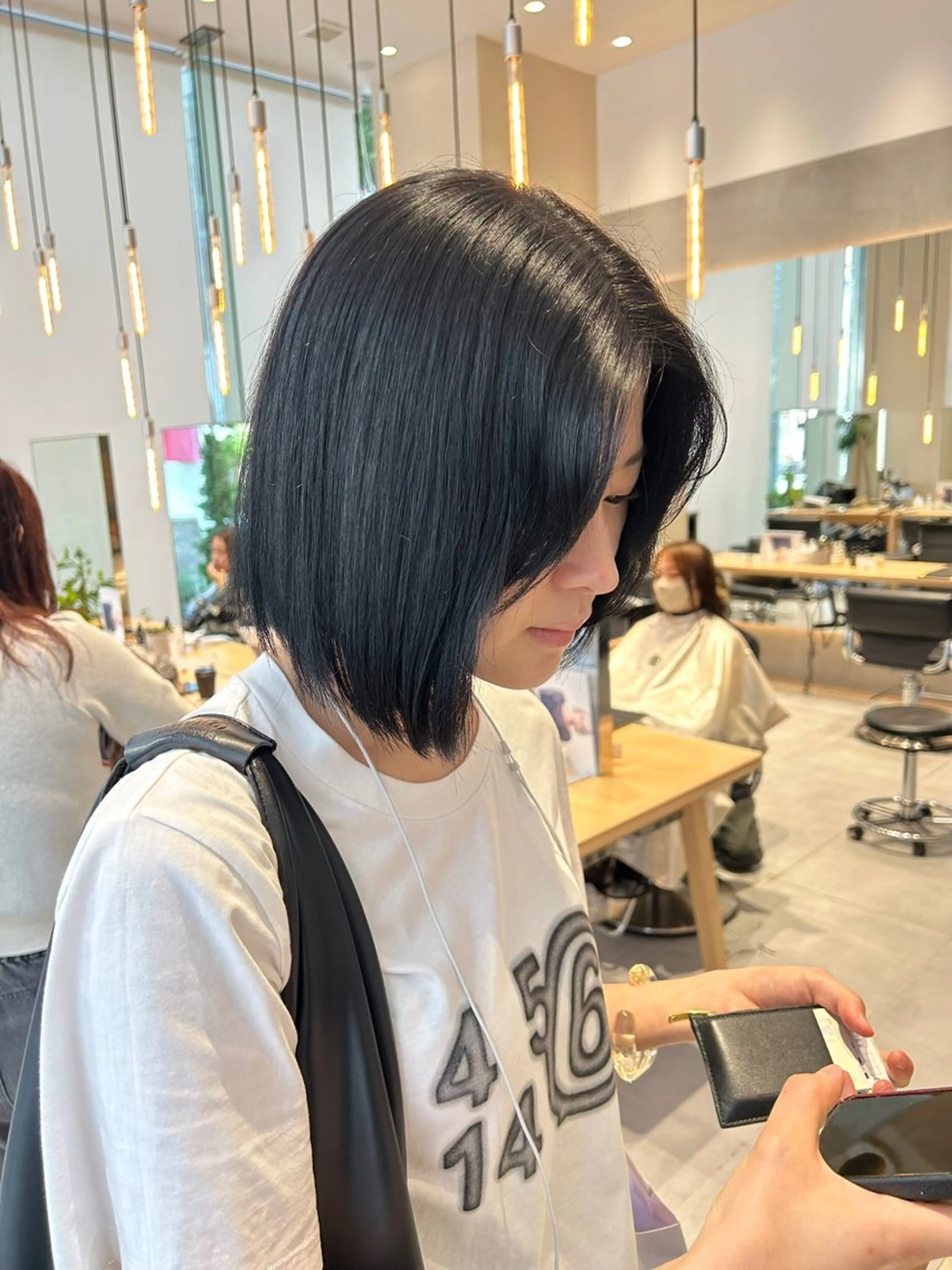 ミディアム レイヤーカット/ 透明感カラー🪼風香のヘアスタイル