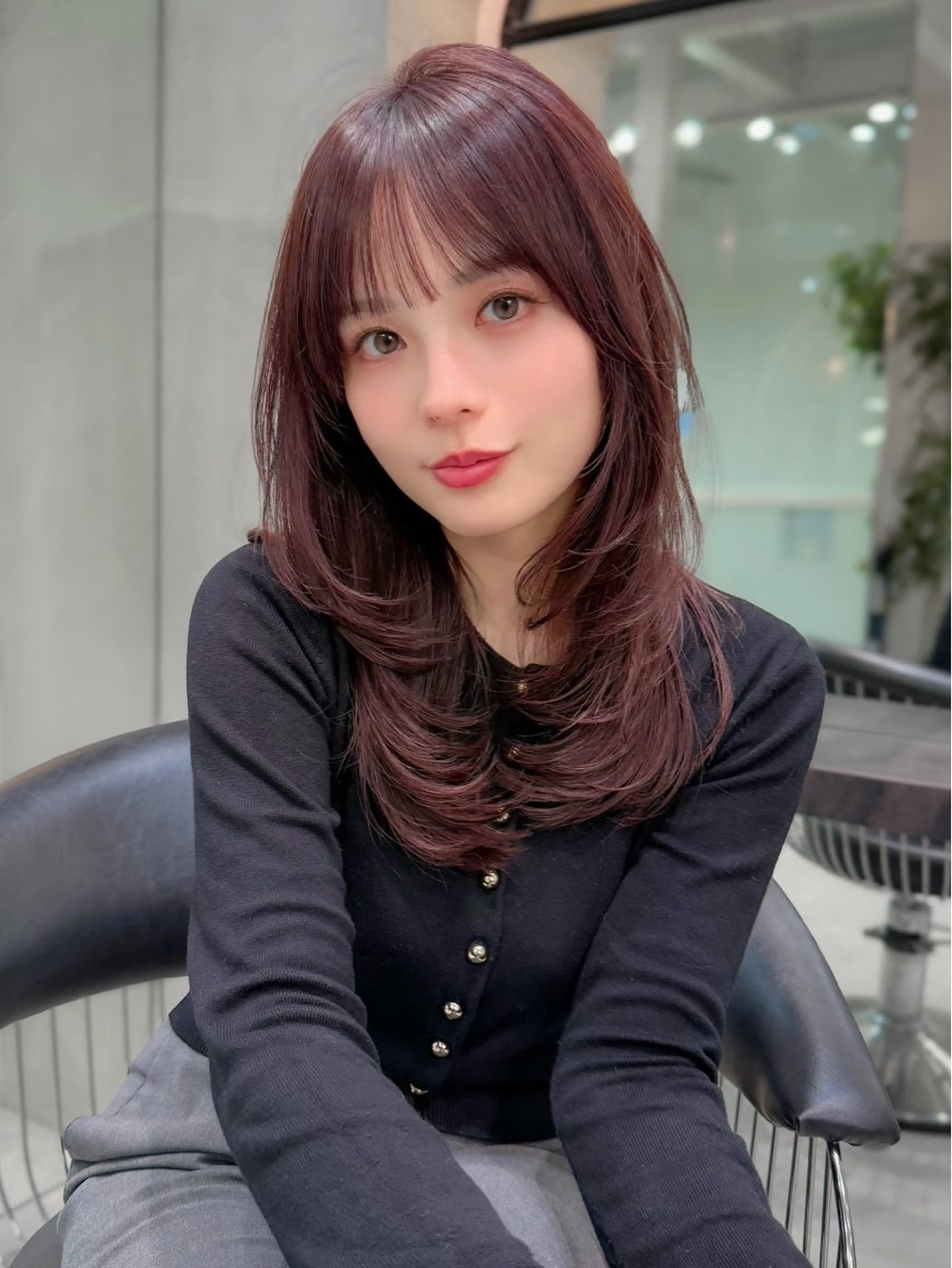 セミロング レイヤーカット Lond enikaのヘアスタイル