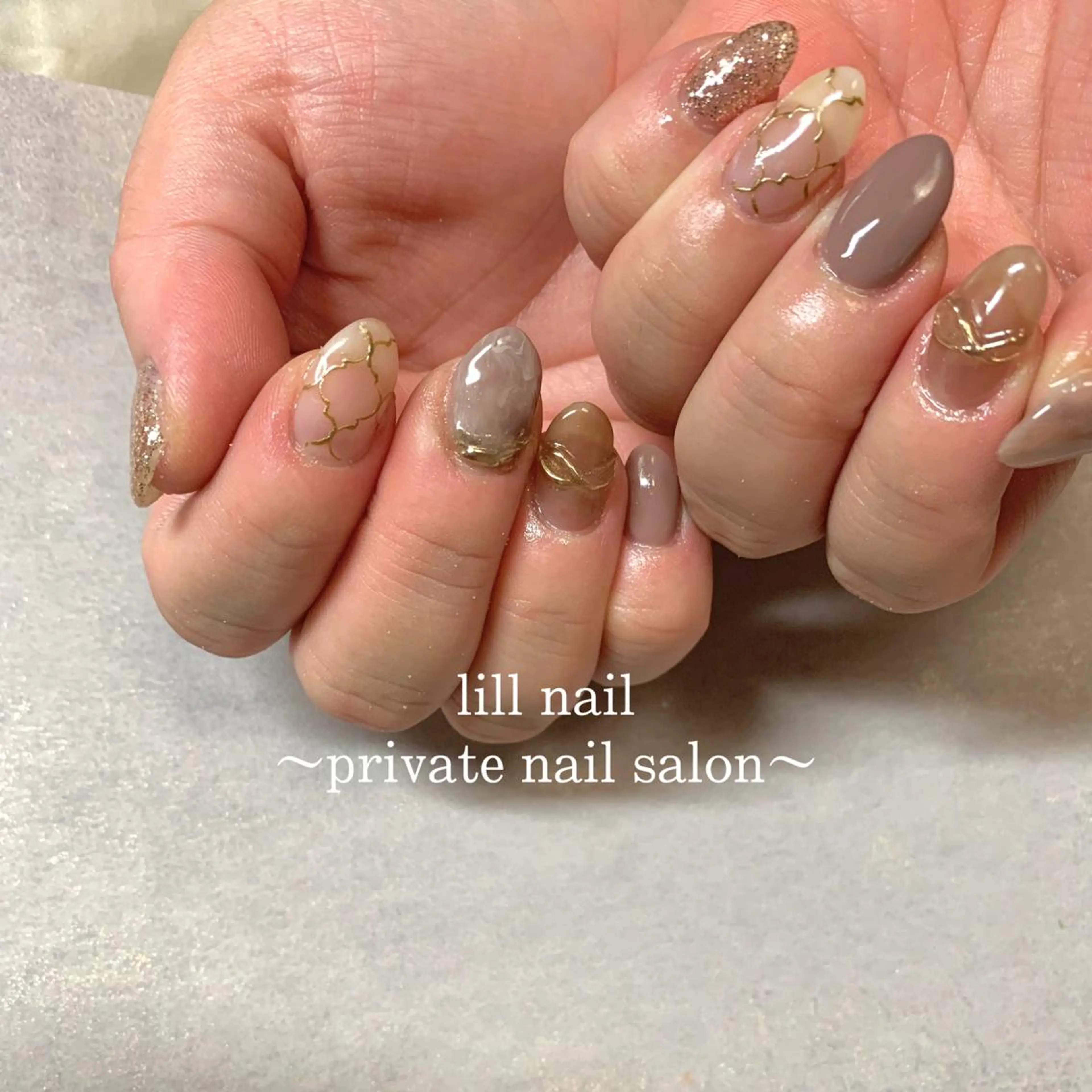 ミディアム pllia beautyのネイルデザイン