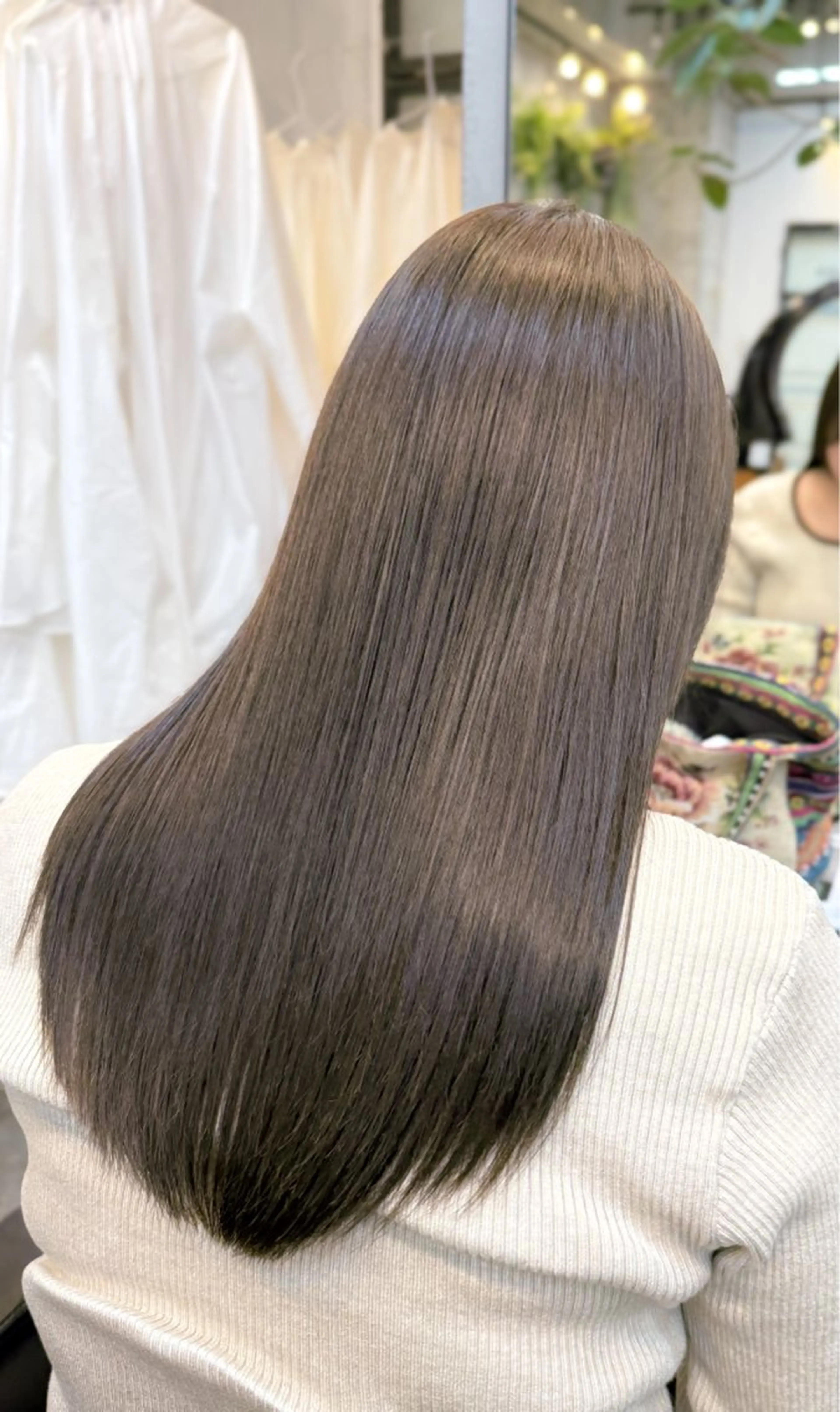 ロング カラー ベージュカラー ブリーチ 透明感カラー ダブルカラー ブリーチなしカラー ヘアカラー 川口　開世/カット /パーマ/ハイトーンのヘアスタイル