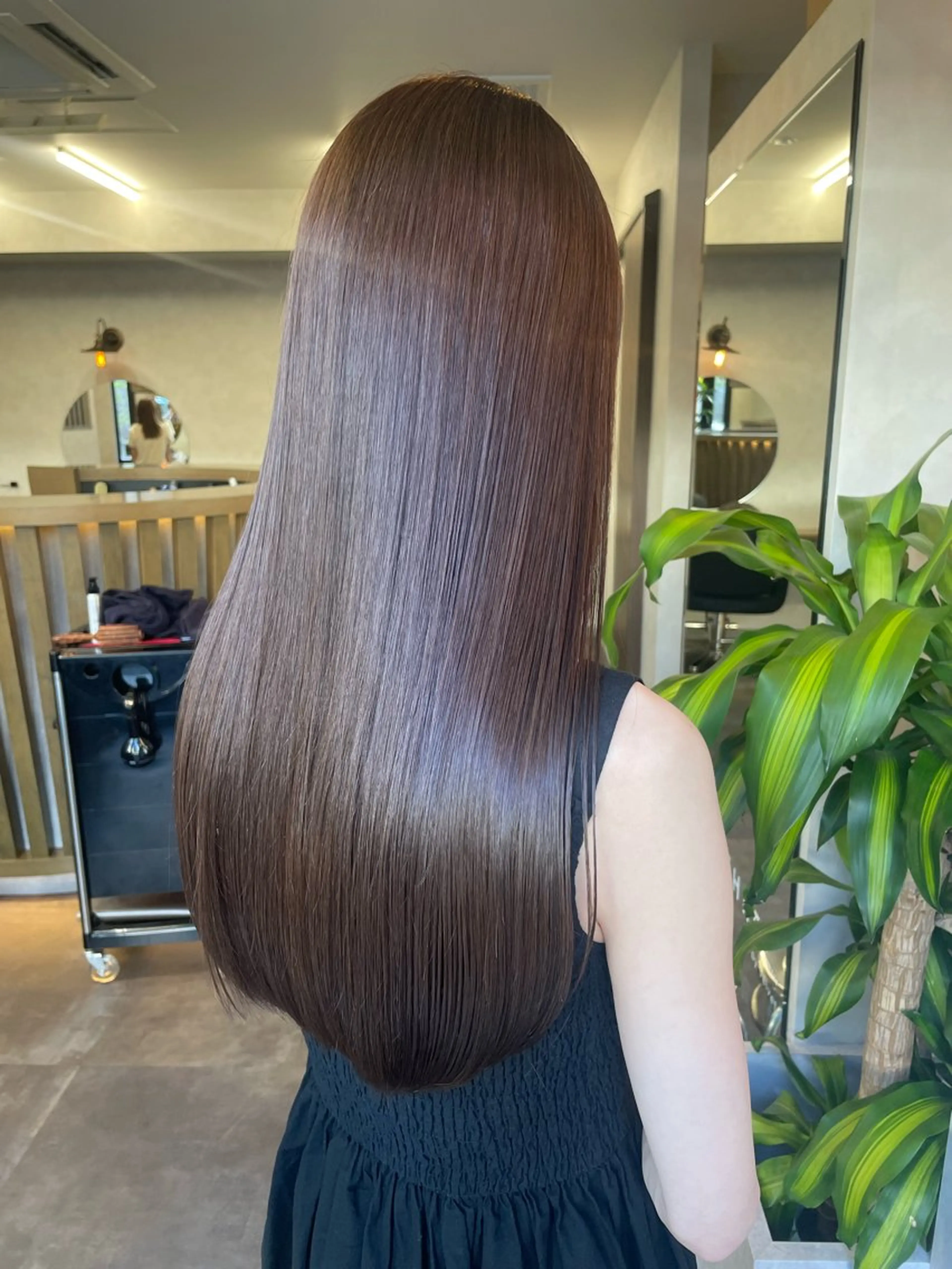 ロング カット 縮毛矯正 稲富 貴久のヘアスタイル