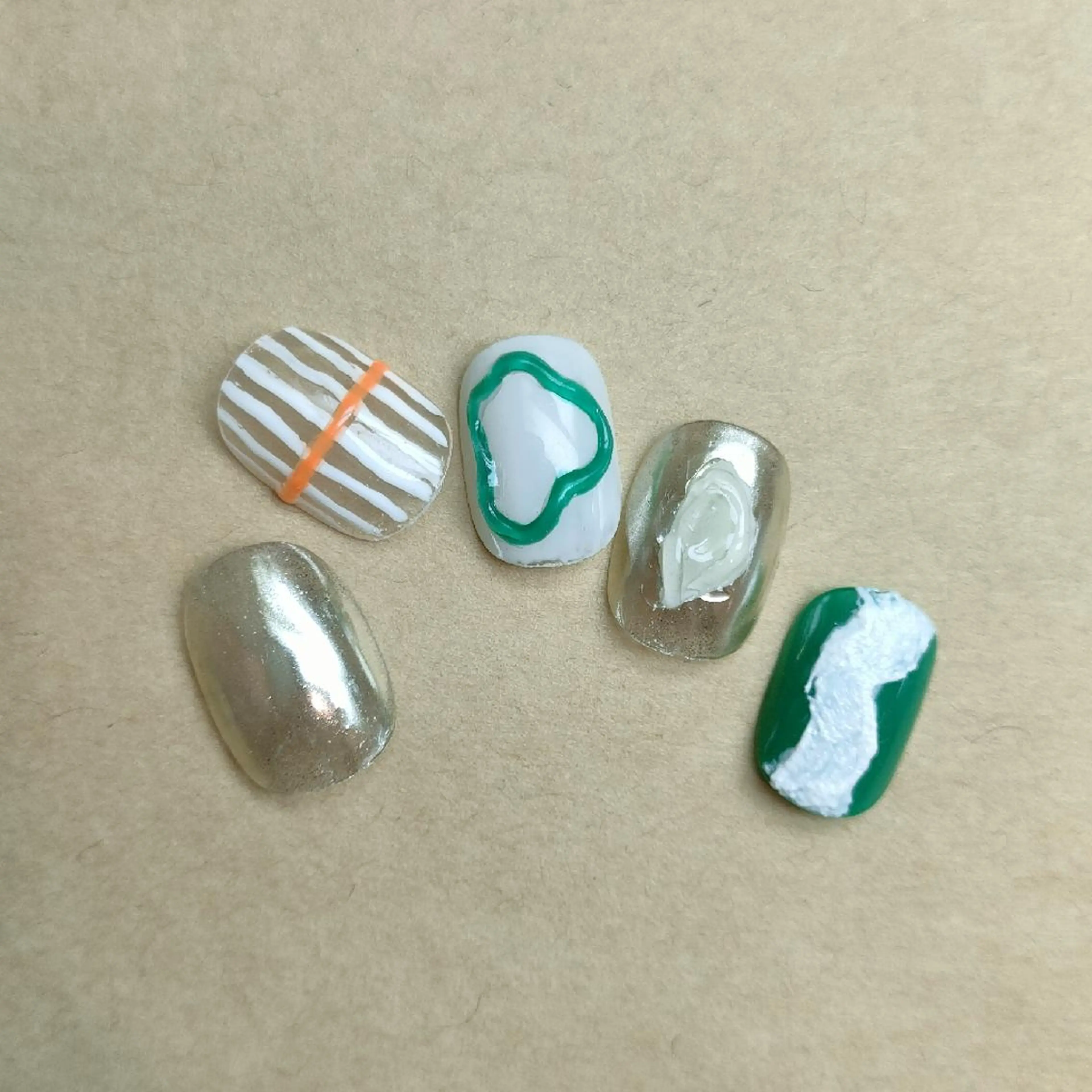 ネイル oir. nailsalonのネイルデザイン