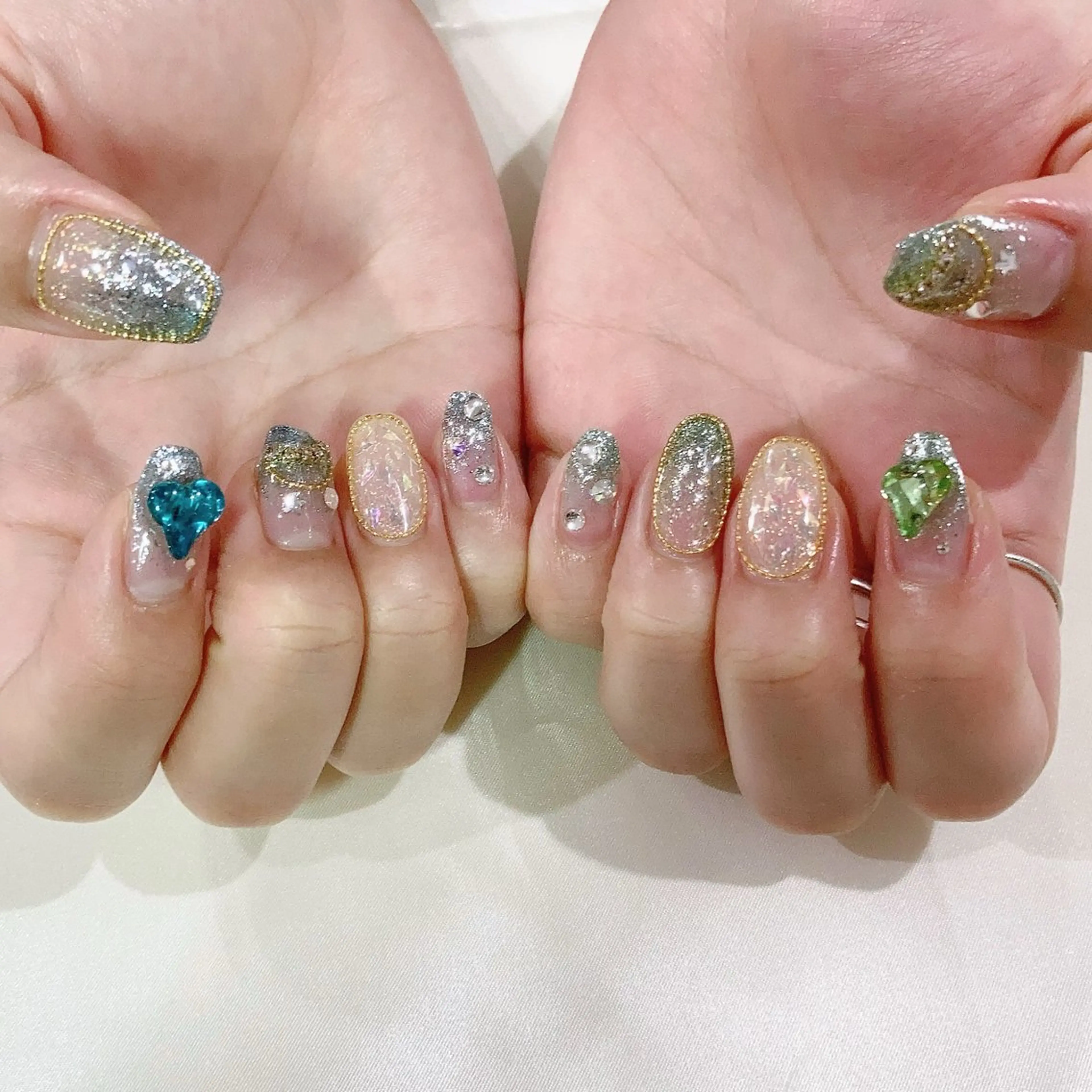 ネイル ジェルネイル ハート キラキラネイル パラジェル 夏ネイル ハンドネイル Nail Kのネイルデザイン