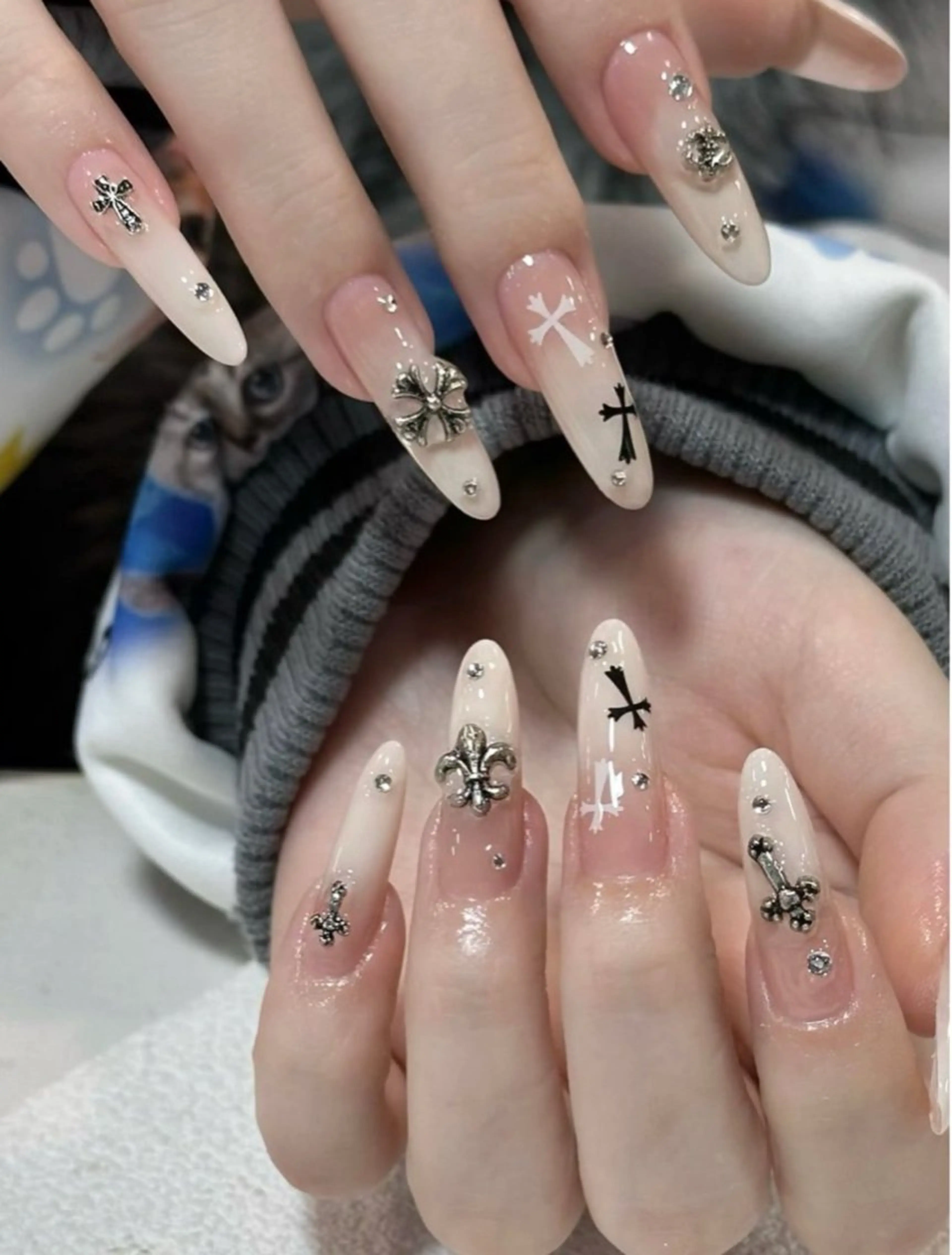 ネイル アートネイル オーロラネイル チークネイル フレンチネイル ガラスフレンチ 🎀🎀YooLi Nail Salonのネイルデザイン