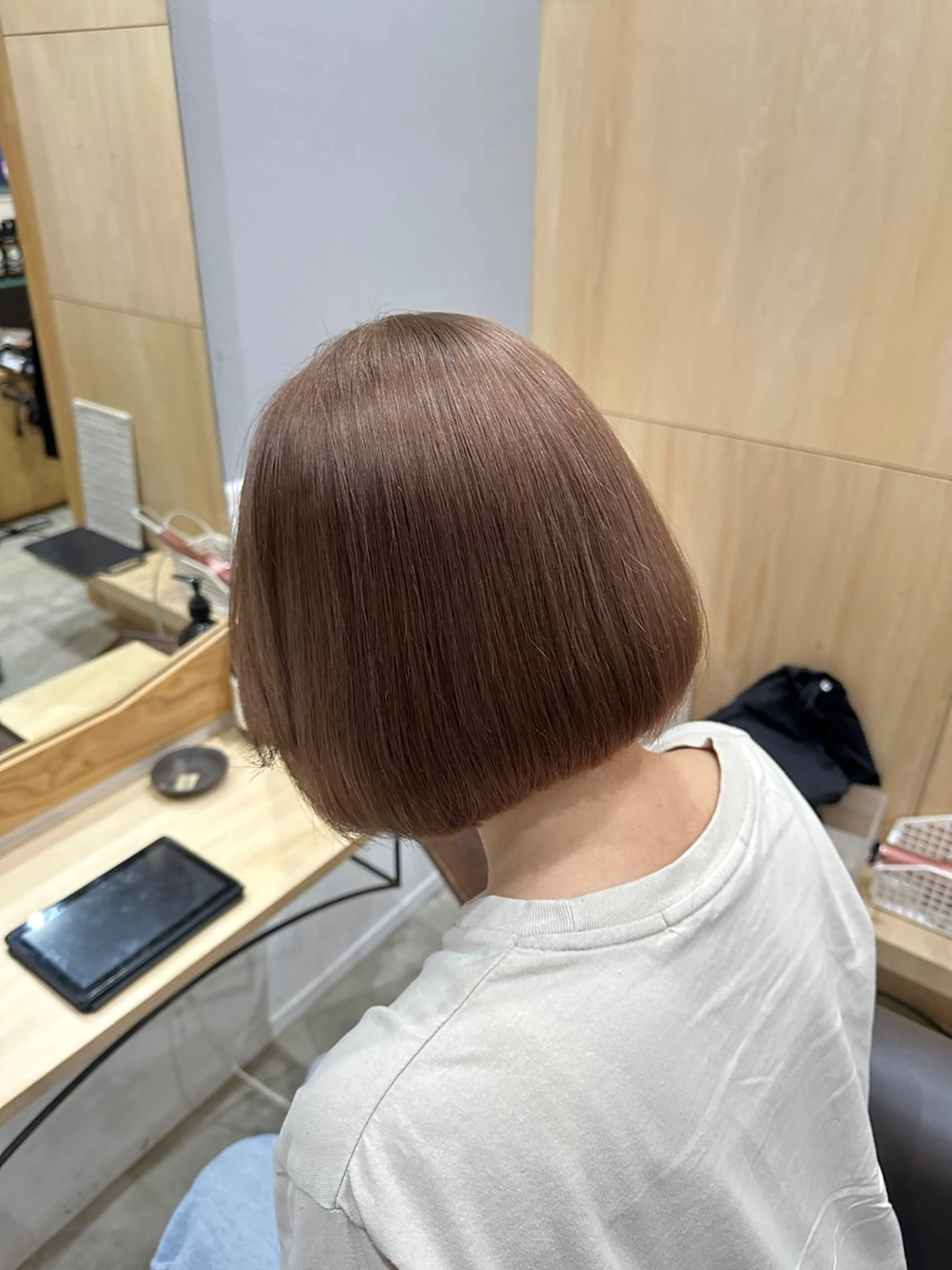 ミディアム ヘアカラー トリートメント miloc MOMOKAのヘアスタイル