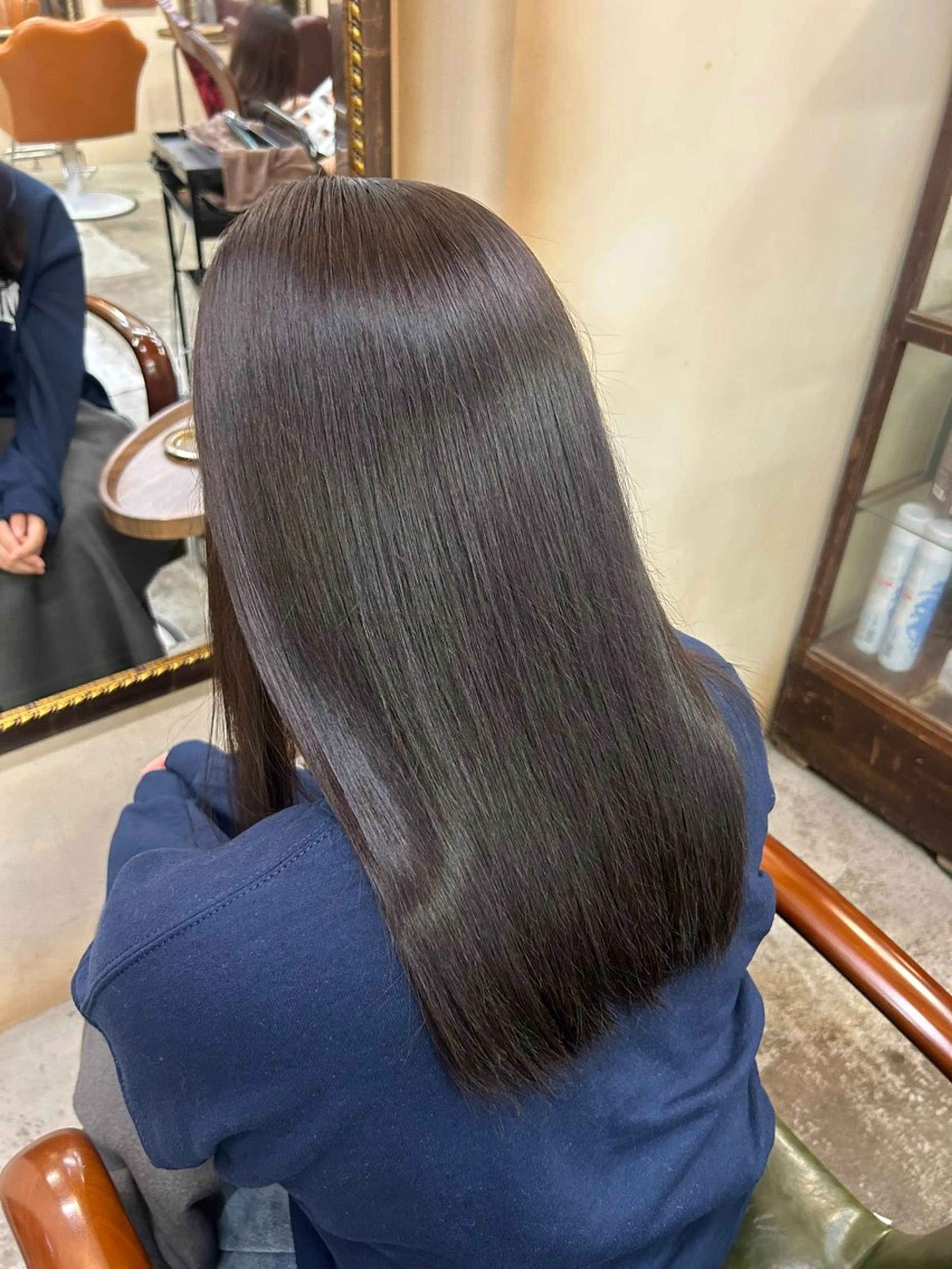セミロング カラー ヘアカラー トリートメント abilita MIYUのヘアスタイル
