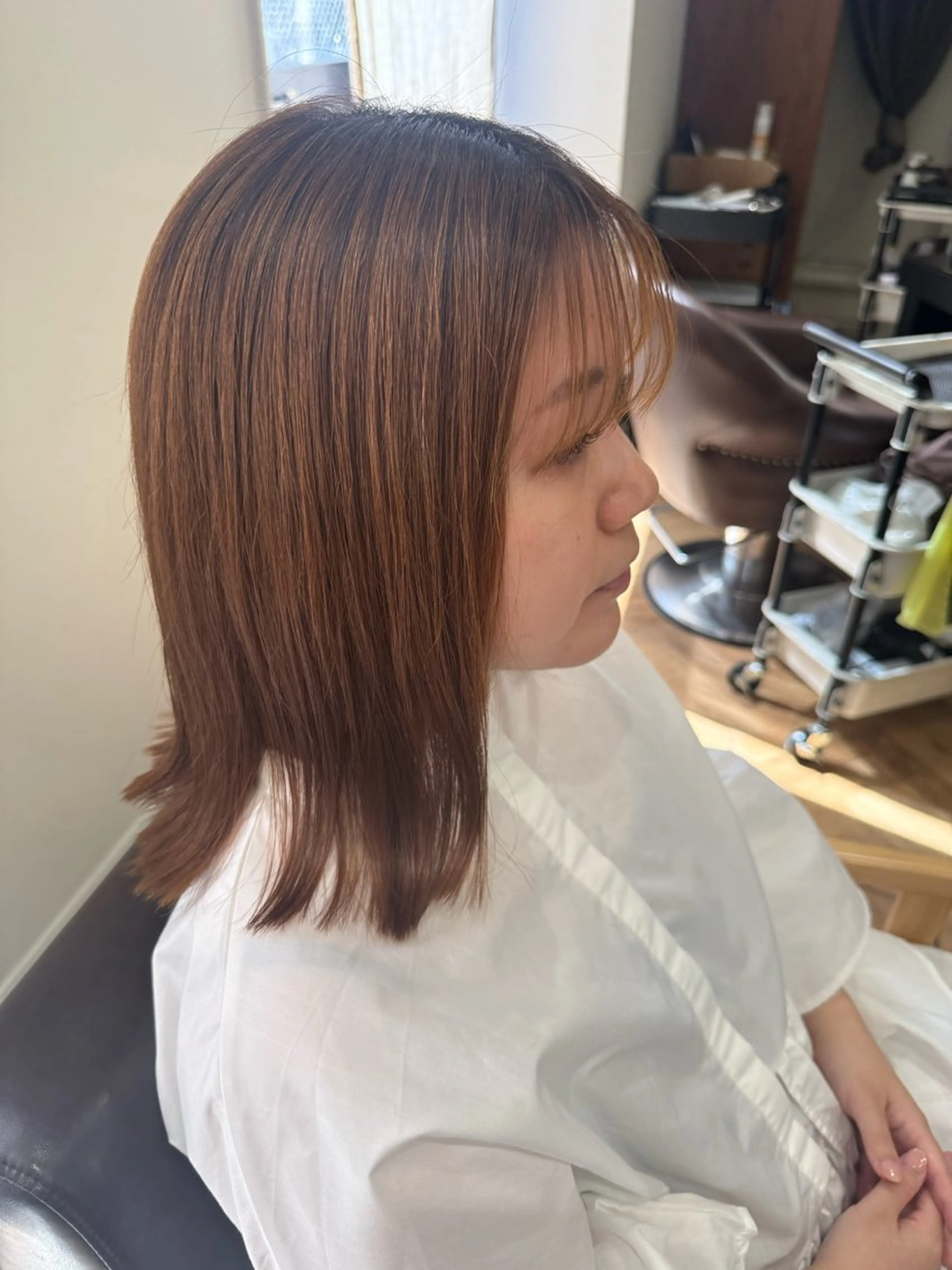 ミディアム ボブ レイヤーカット シースルーバング 溝口 槙里也のヘアスタイル