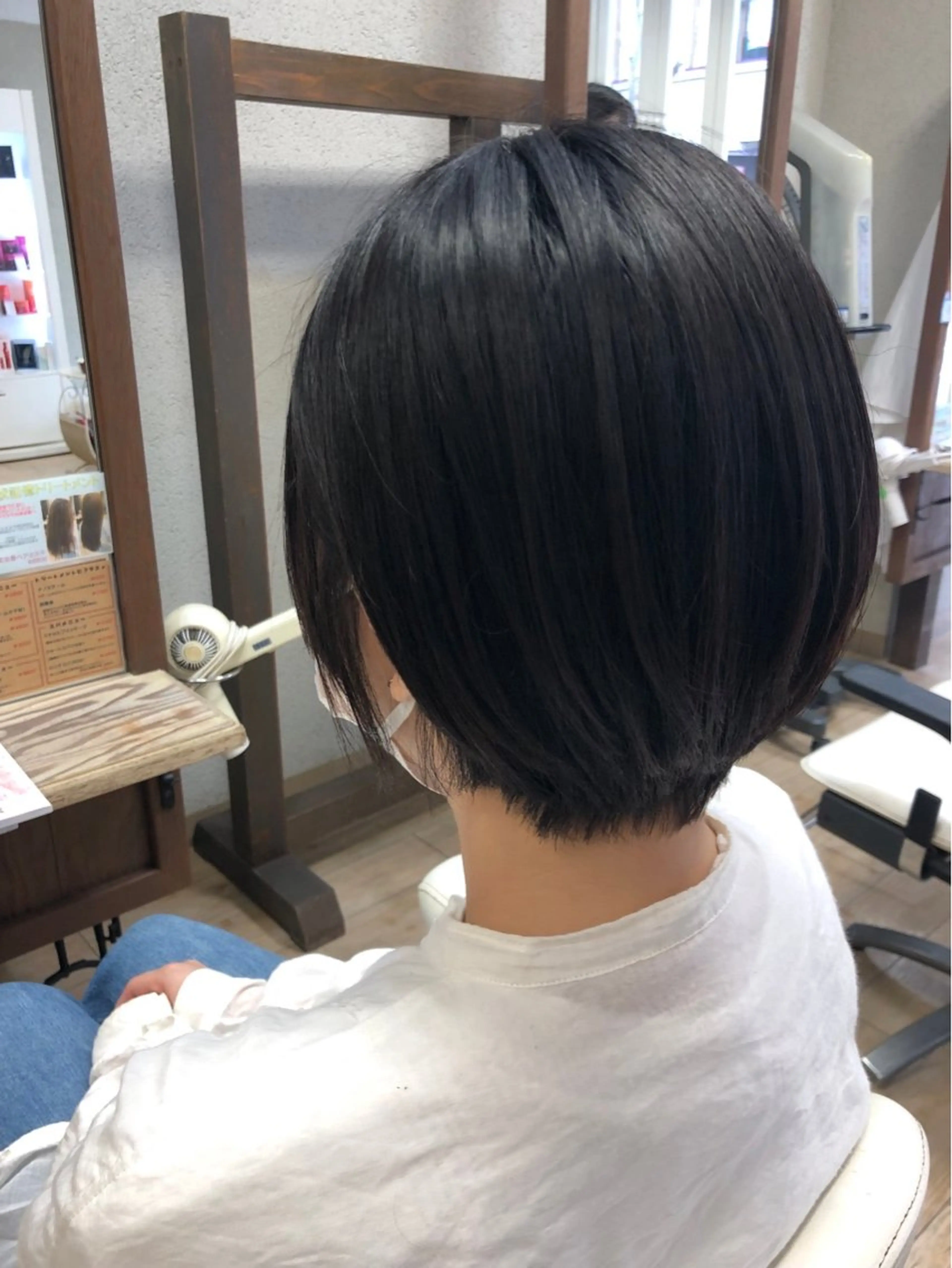 カラー ヘアカラー 吉元 結衣佳のヘアスタイル