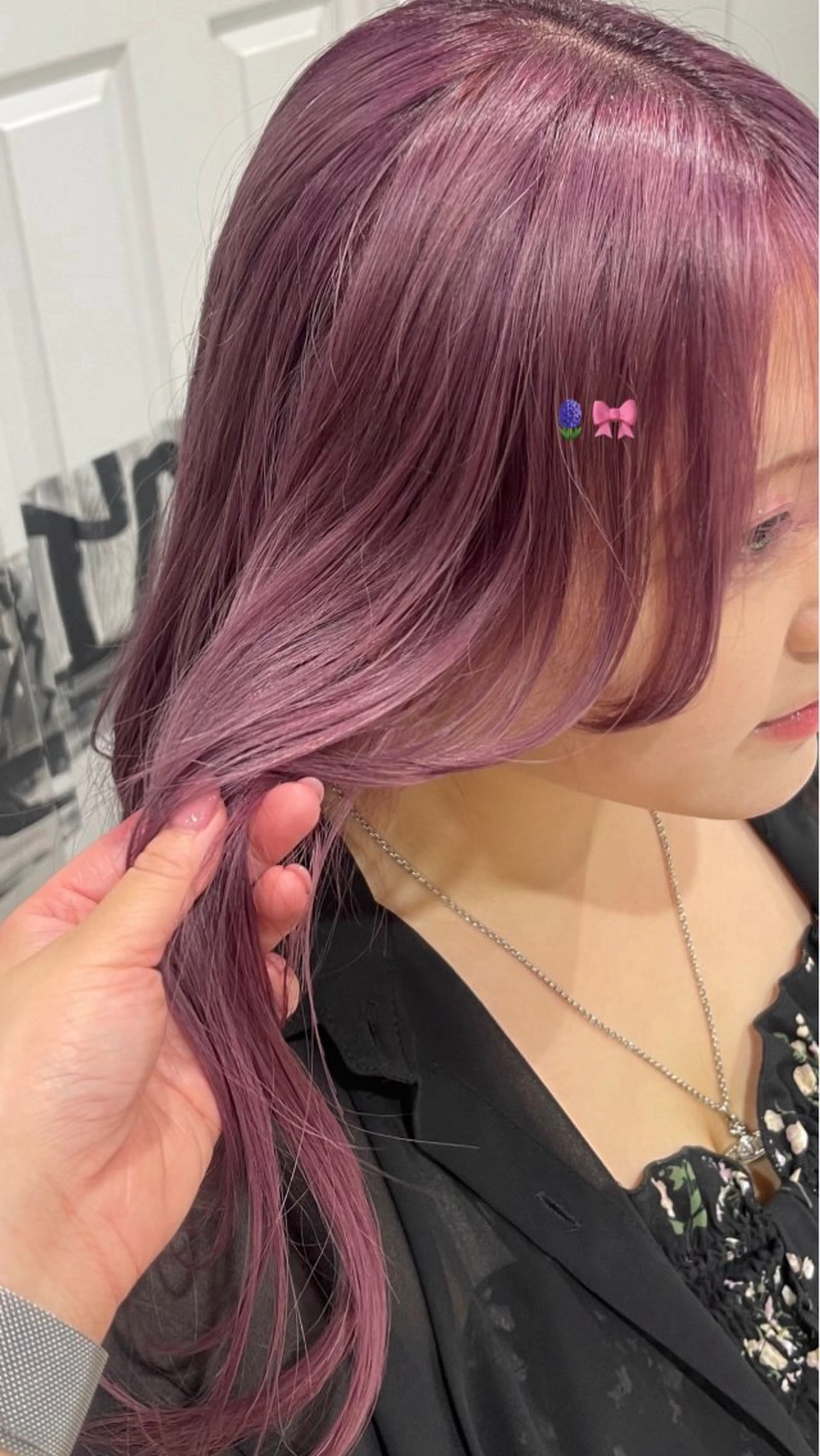 ロング カラー ブリーチ marbles / karinのヘアスタイル