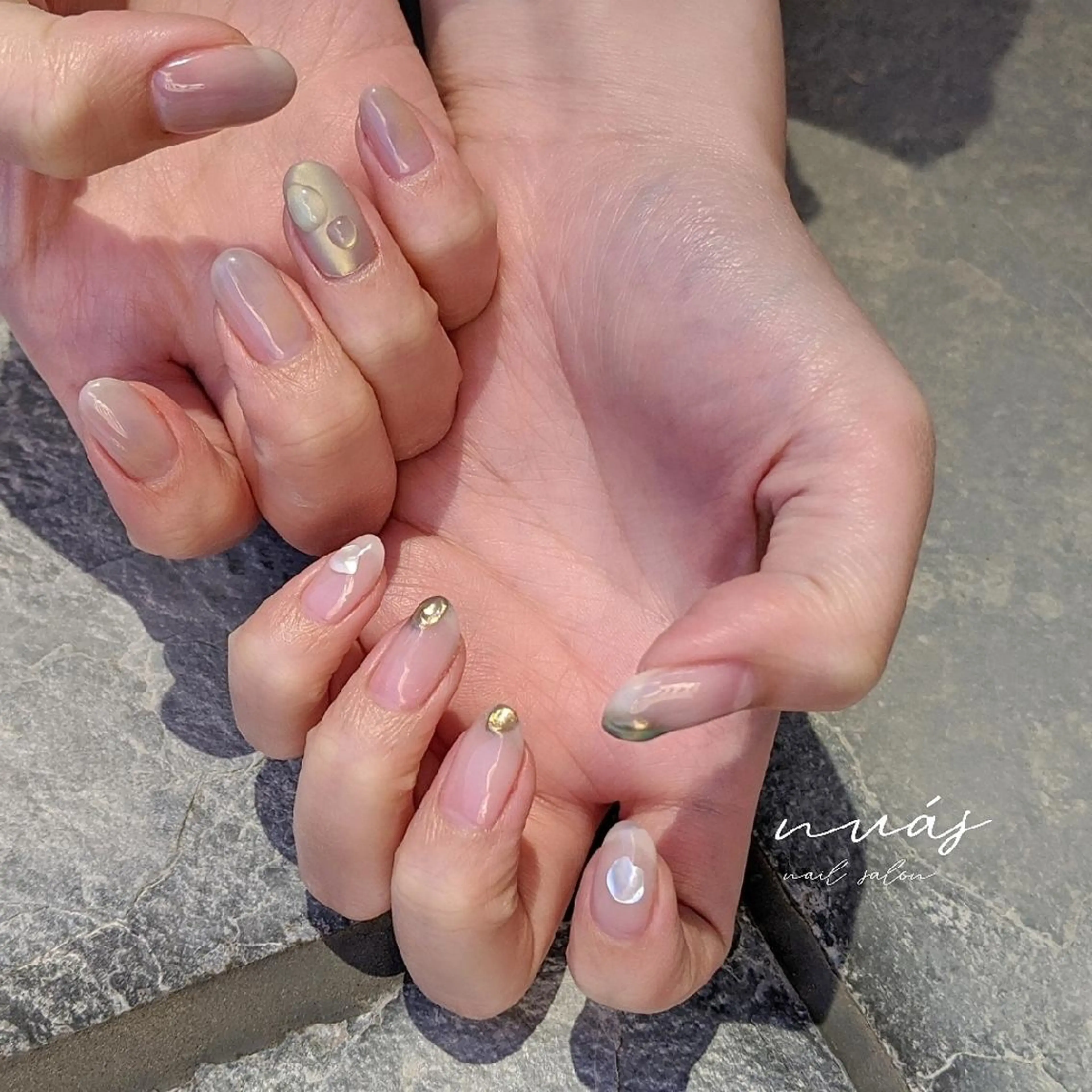 ネイル nuás nail & eyeのネイルデザイン