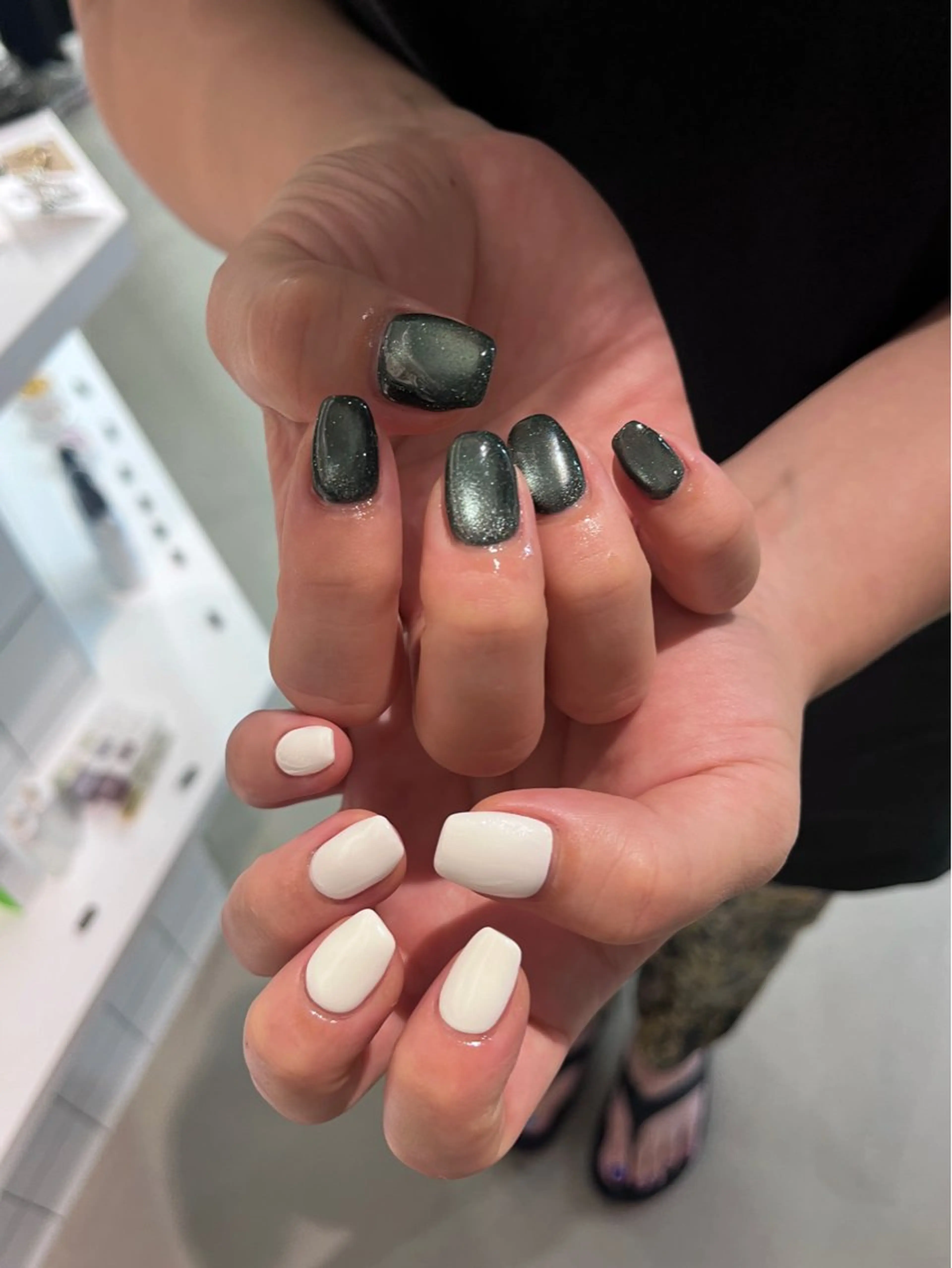 ネイル ホワイト ハンドネイル Nico nail&eye所属・Nico🐈‍⬛ 🎀Nanamiのネイルデザイン