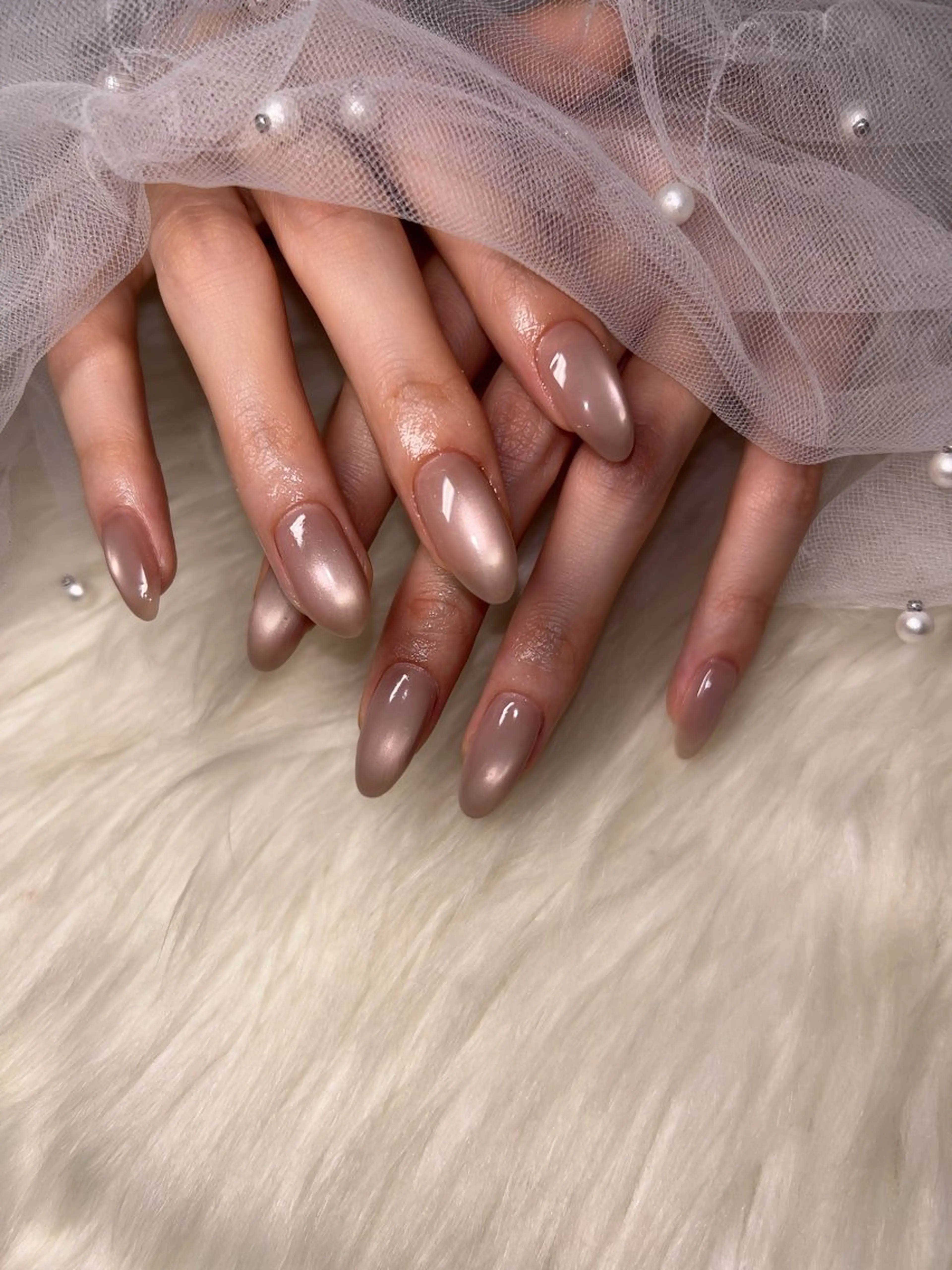 Hand💅🏽【ジェルネイル・ちゅるんネイル】★ワンカラー/ラメグラ/マグネット/フラッシュ★オフありオフなしの方の写真