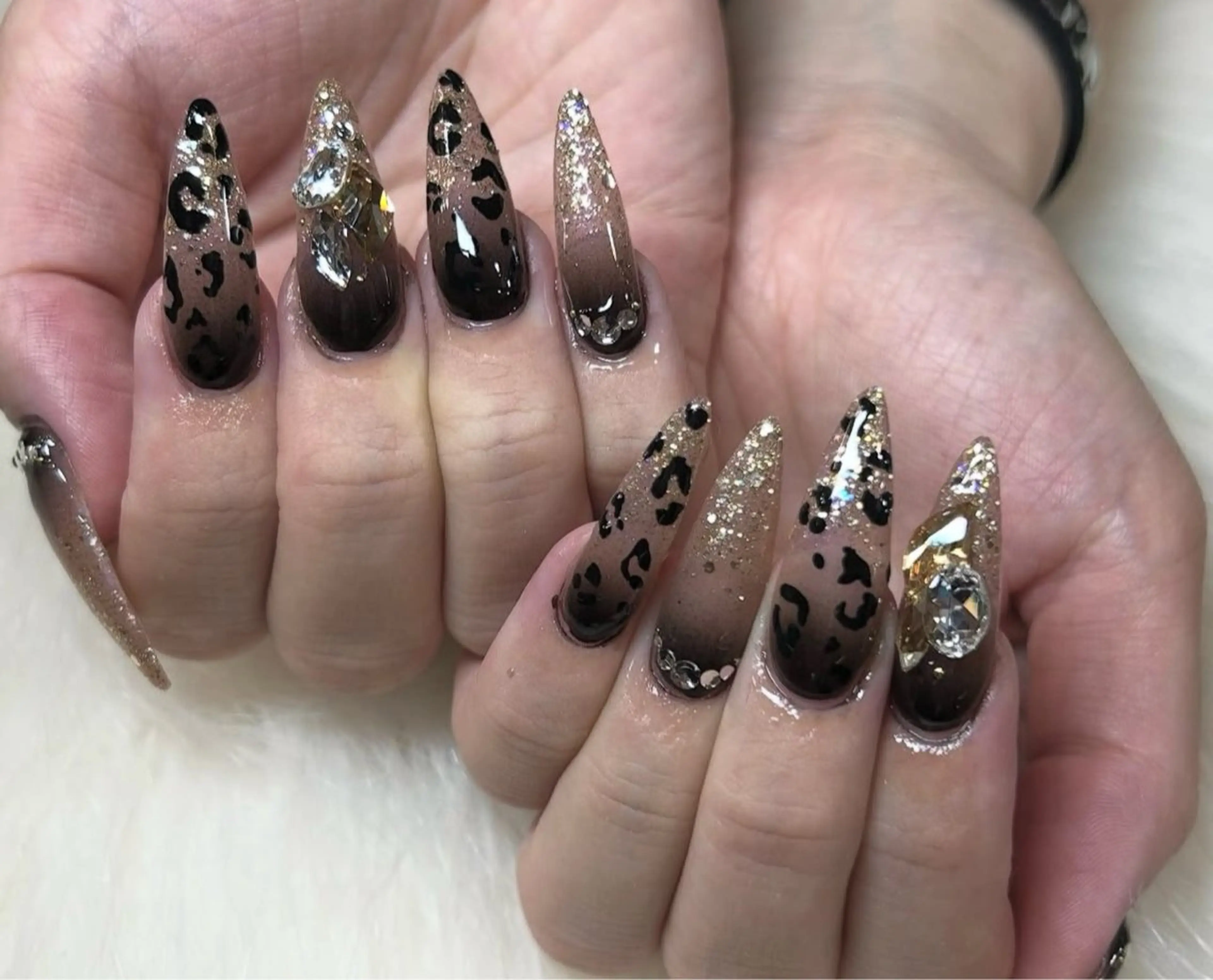 ネイル 韓国ネイル 持ち込み ニュアンスネイル ネイルチップ ハンドネイル TABI ANA.CHUOのネイルデザイン