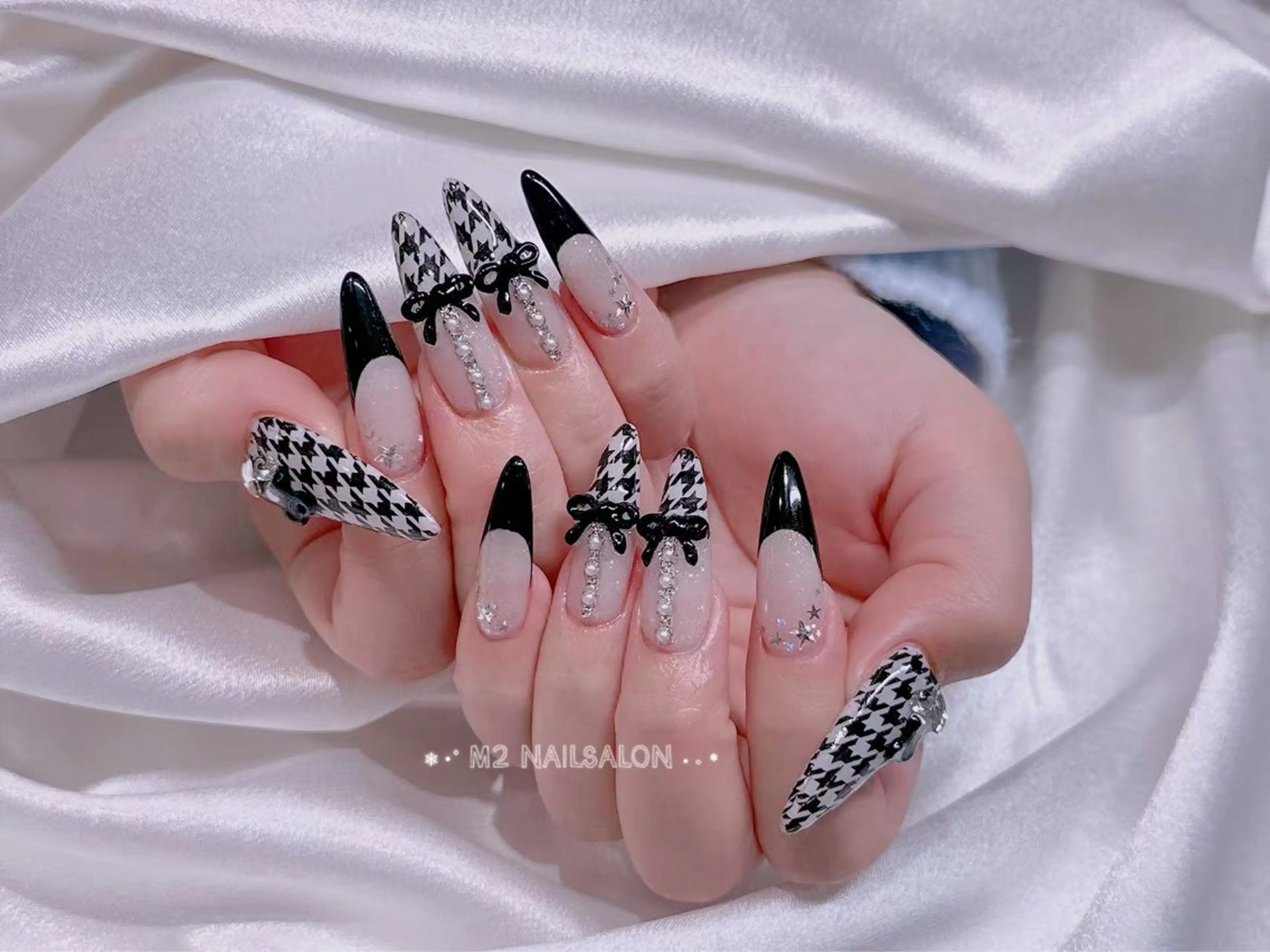 ネイル ハンドネイル 長さだし専門店 M2 rikaのネイルデザイン