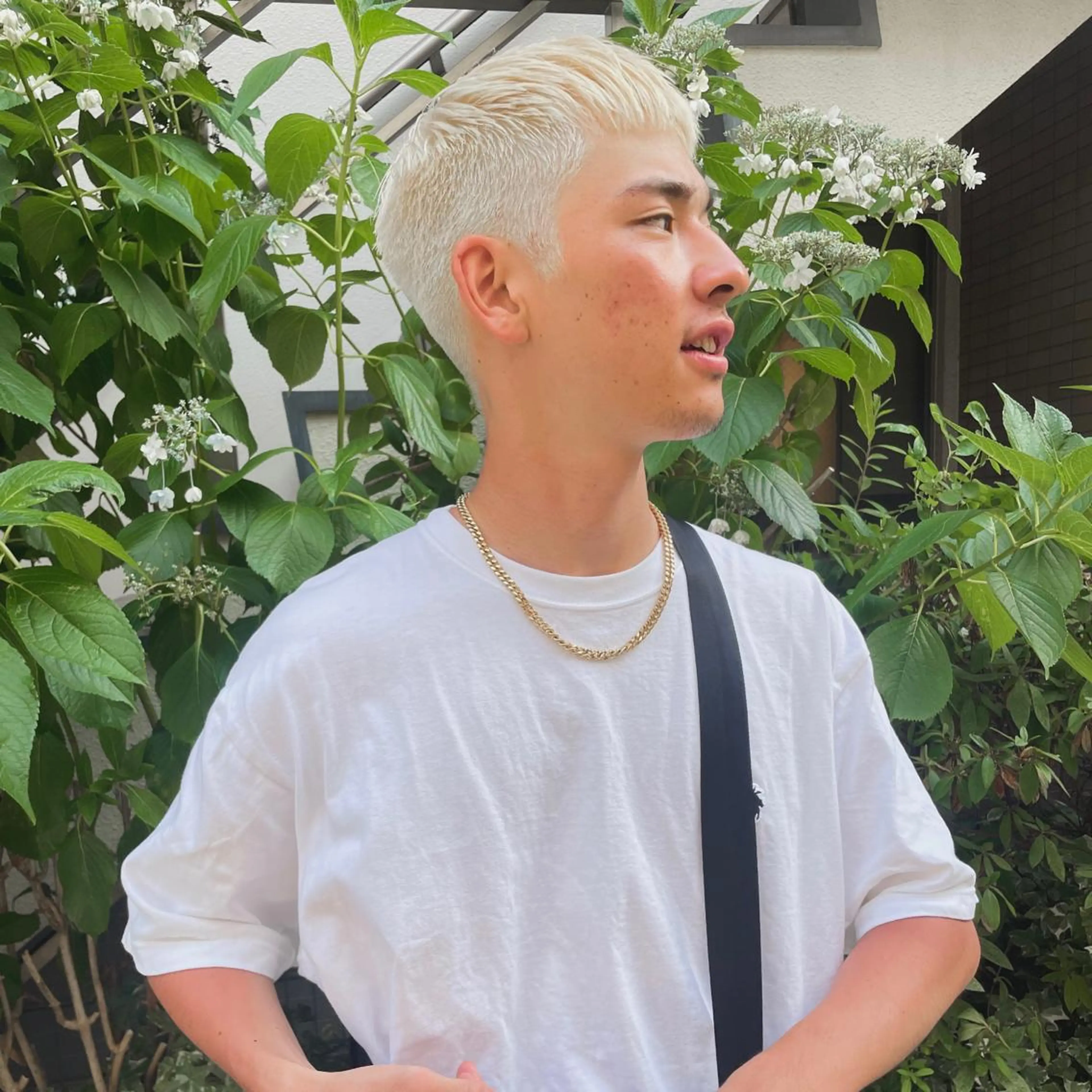 ショート カラー メンズ ショートボブ ショートレイヤー メンズブリーチ フェードカット メンズハイライト カット ヘアカラー 🌈圧倒的デザイン パーマ　関和希のヘアスタイル