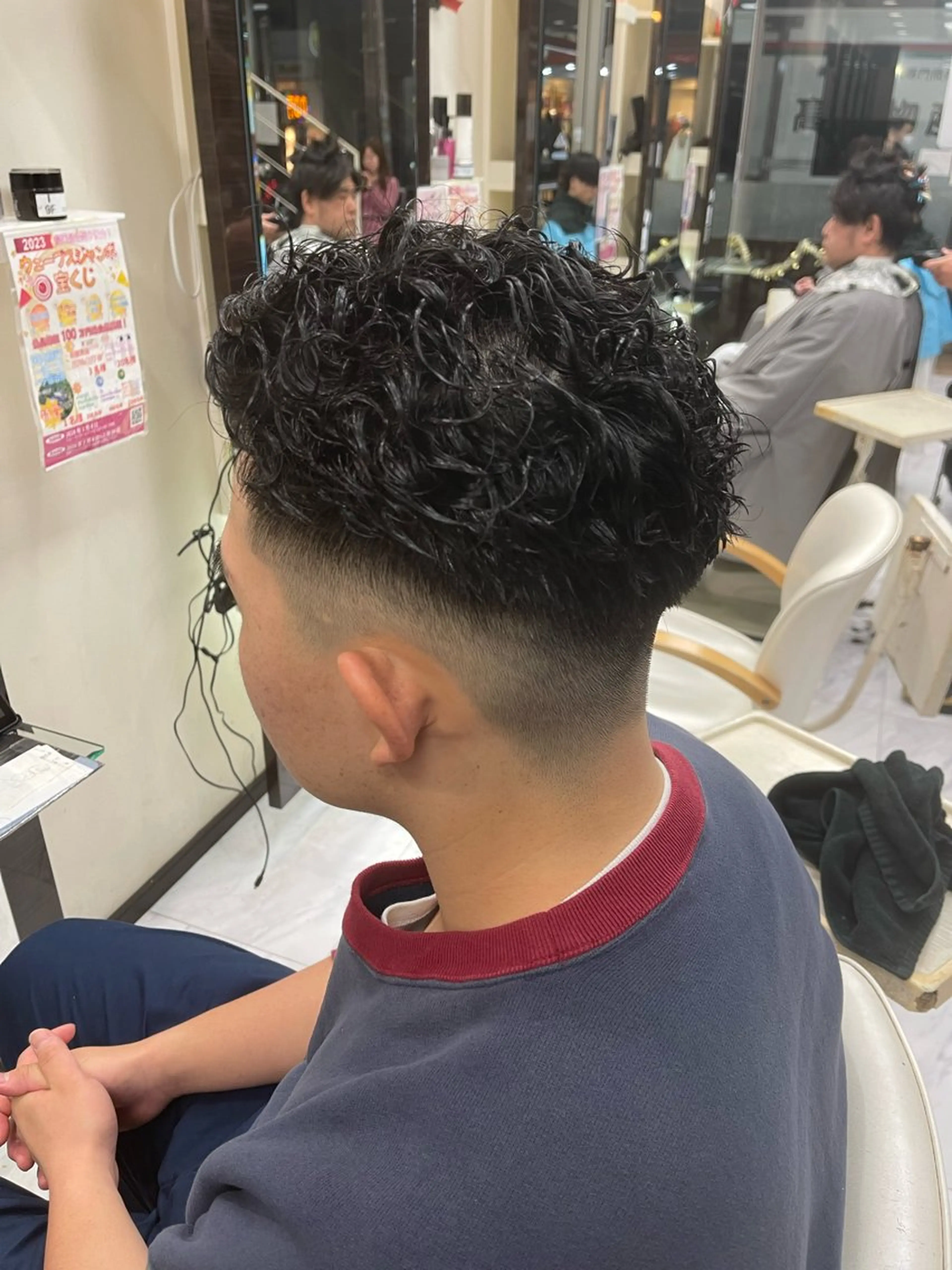 ショート パーマ メンズ メンズパーマ かきあげバング スパイラルパーマ 🌻メンズカット 落合諒🌻のヘアスタイル