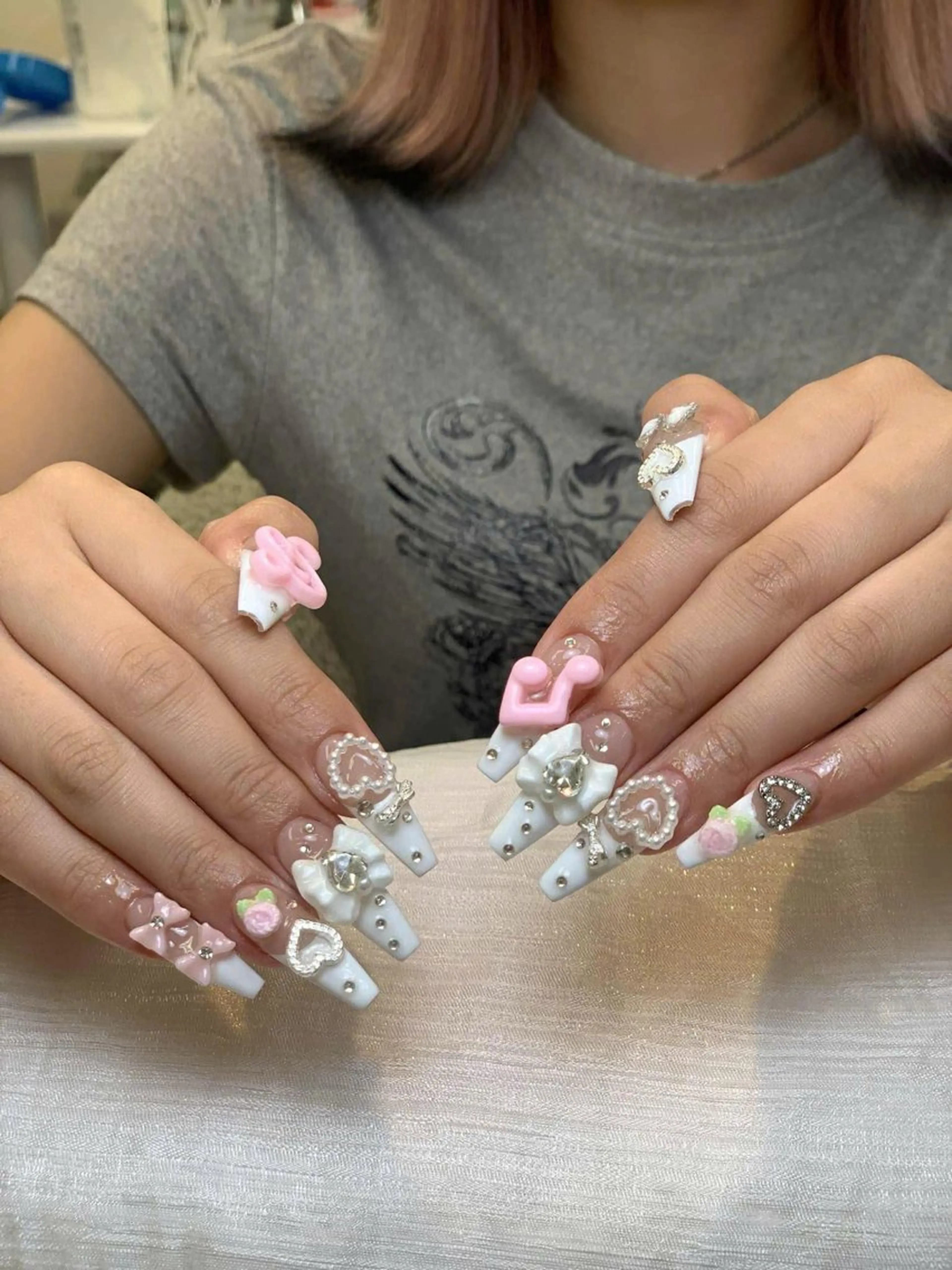 ネイル アートネイル 成人式 ジェルネイル ニュアンスネイル 夏ネイル ハンドネイル Nie Nail Shinokuboのネイルデザイン